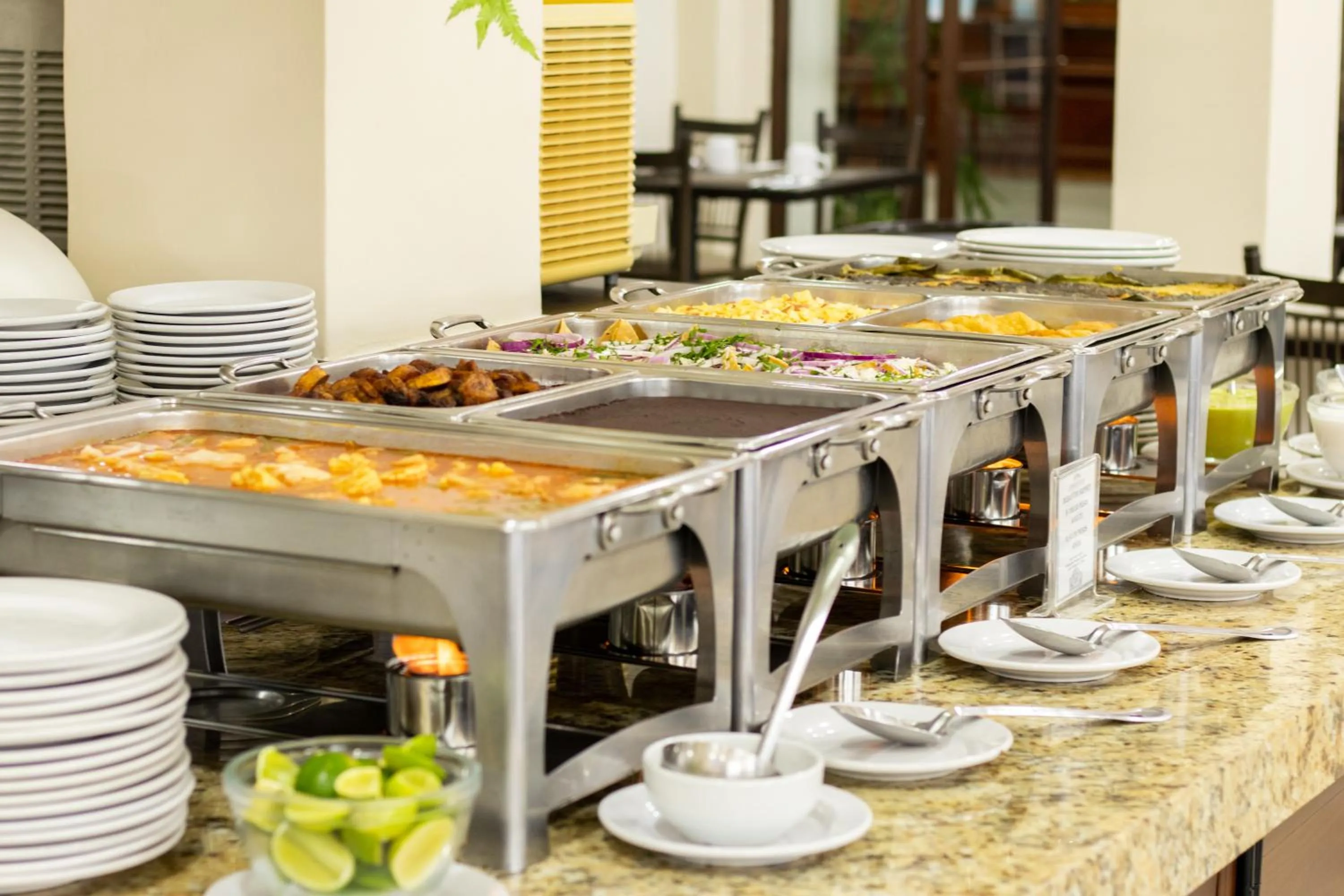 Food and drinks in Howard Johnson by Wyndham Veracruz