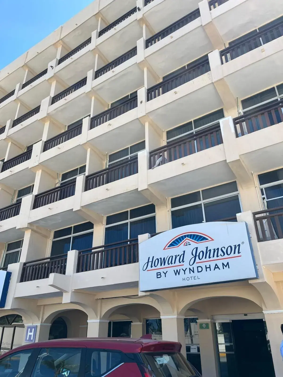 Property building in Howard Johnson by Wyndham Veracruz Property building in Howard Johnson by Wyndham Veracruz