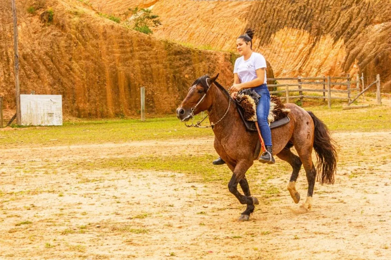 Horse-riding in Pousada Casa do Oscar
