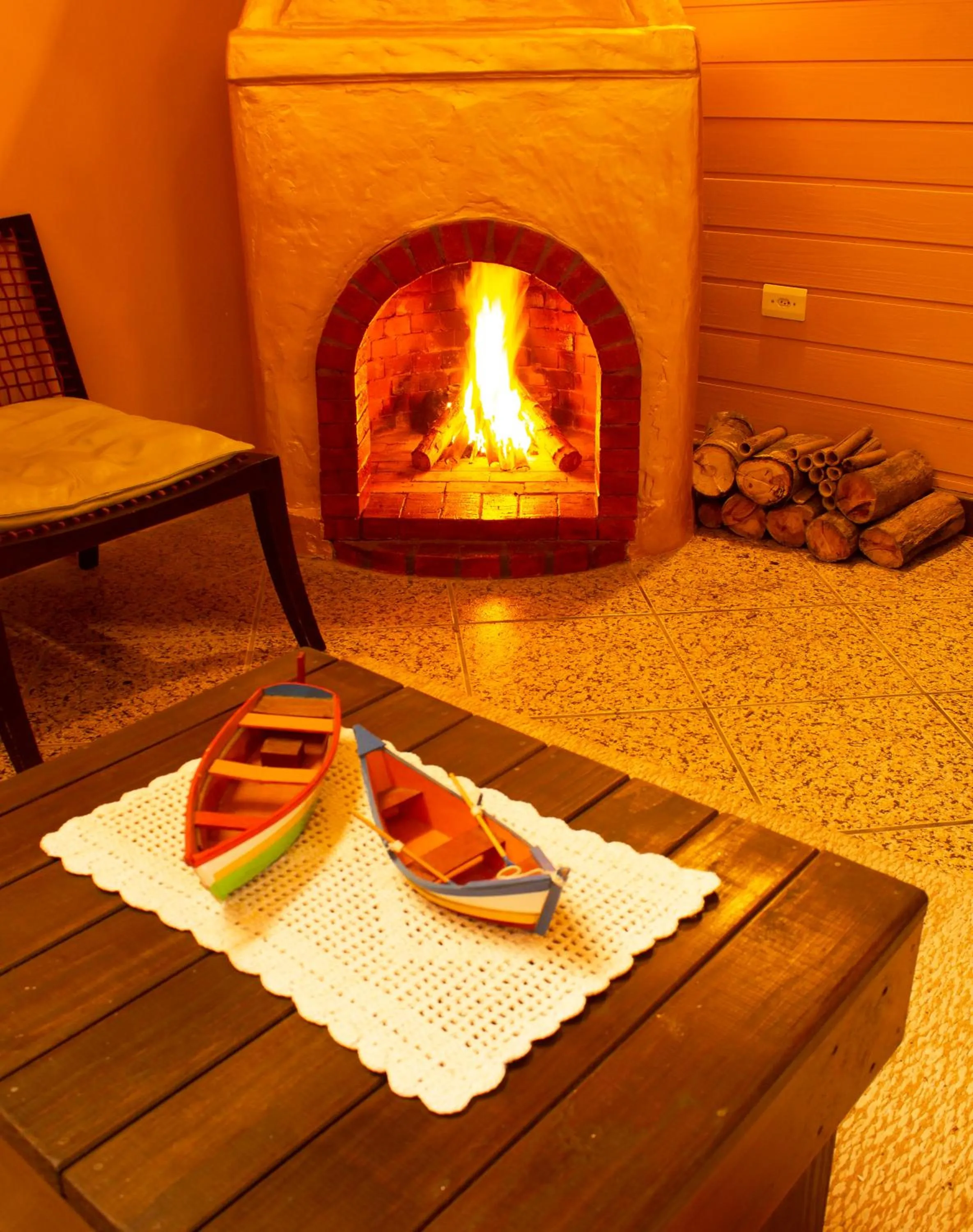 Seating area in Pousada Casa do Oscar