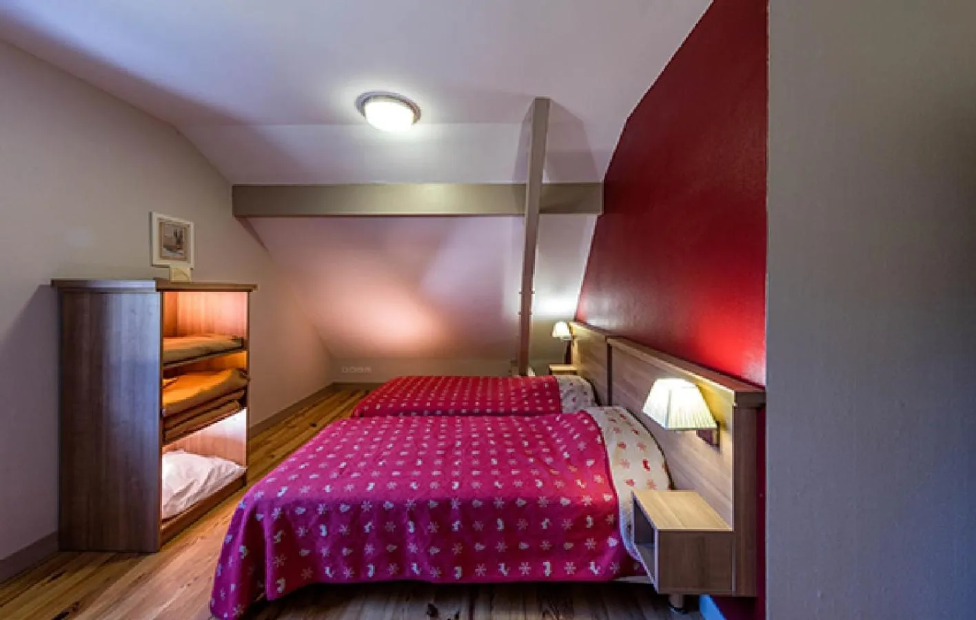 Bedroom, Bed in Résidence Les Trois Vallées - ARREAU