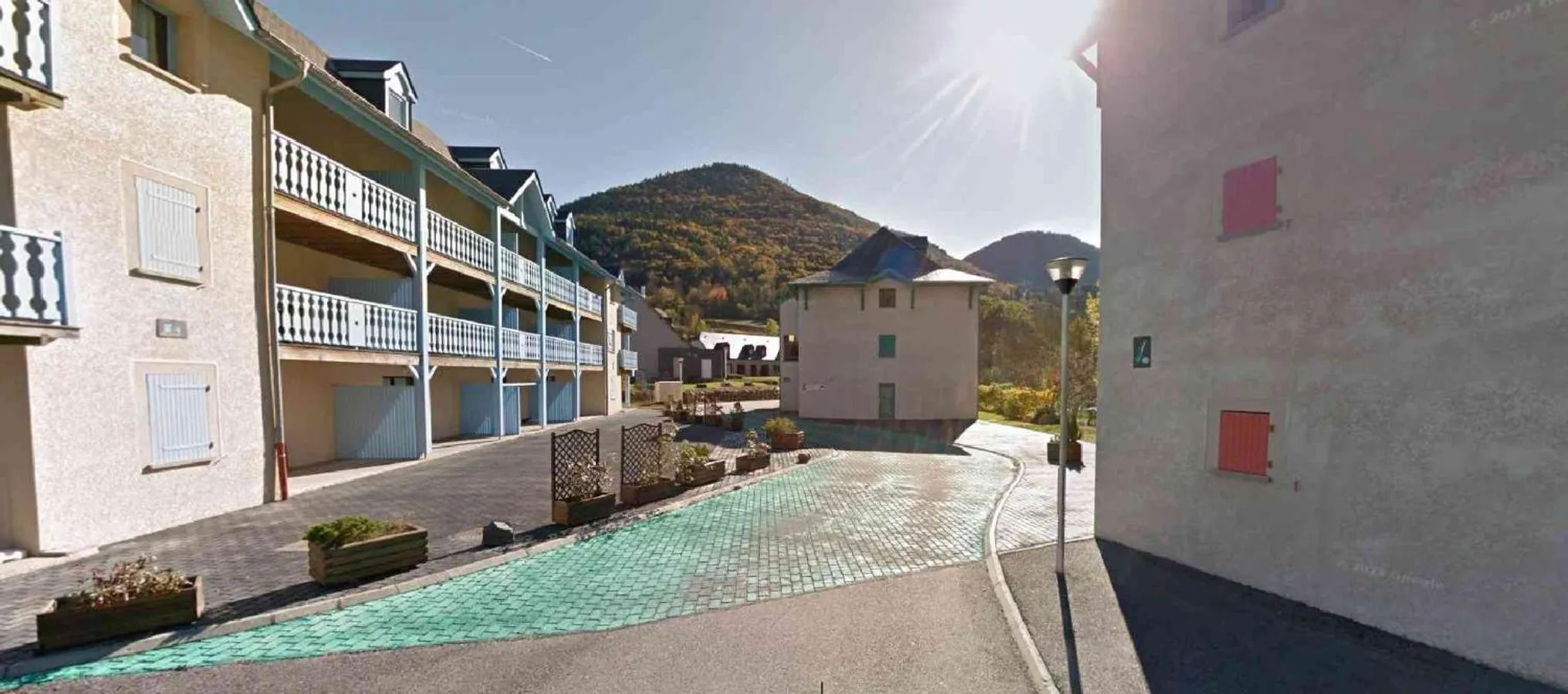 Property building in Résidence Les Trois Vallées - ARREAU