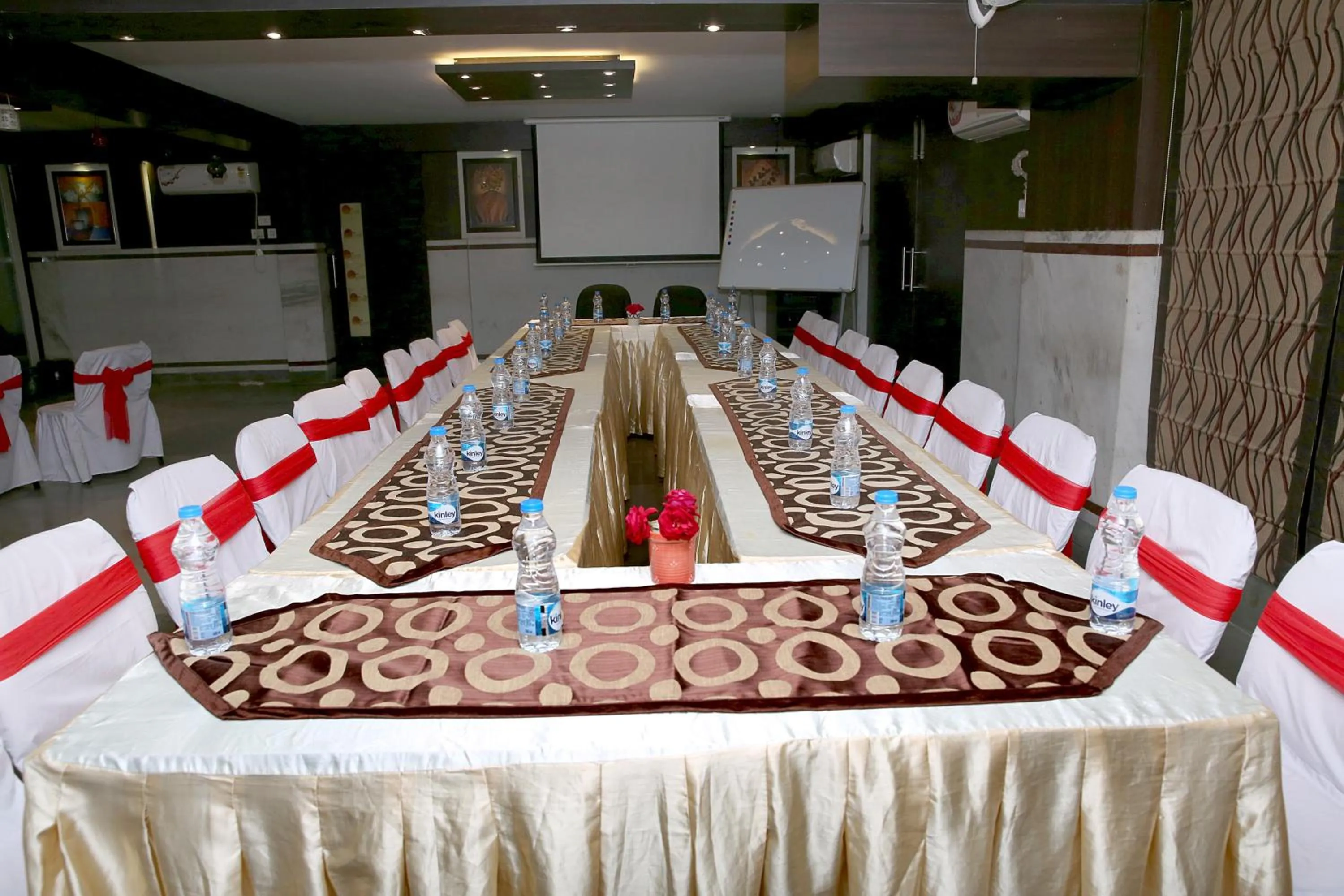 Meeting/conference room in Tatvam Residency