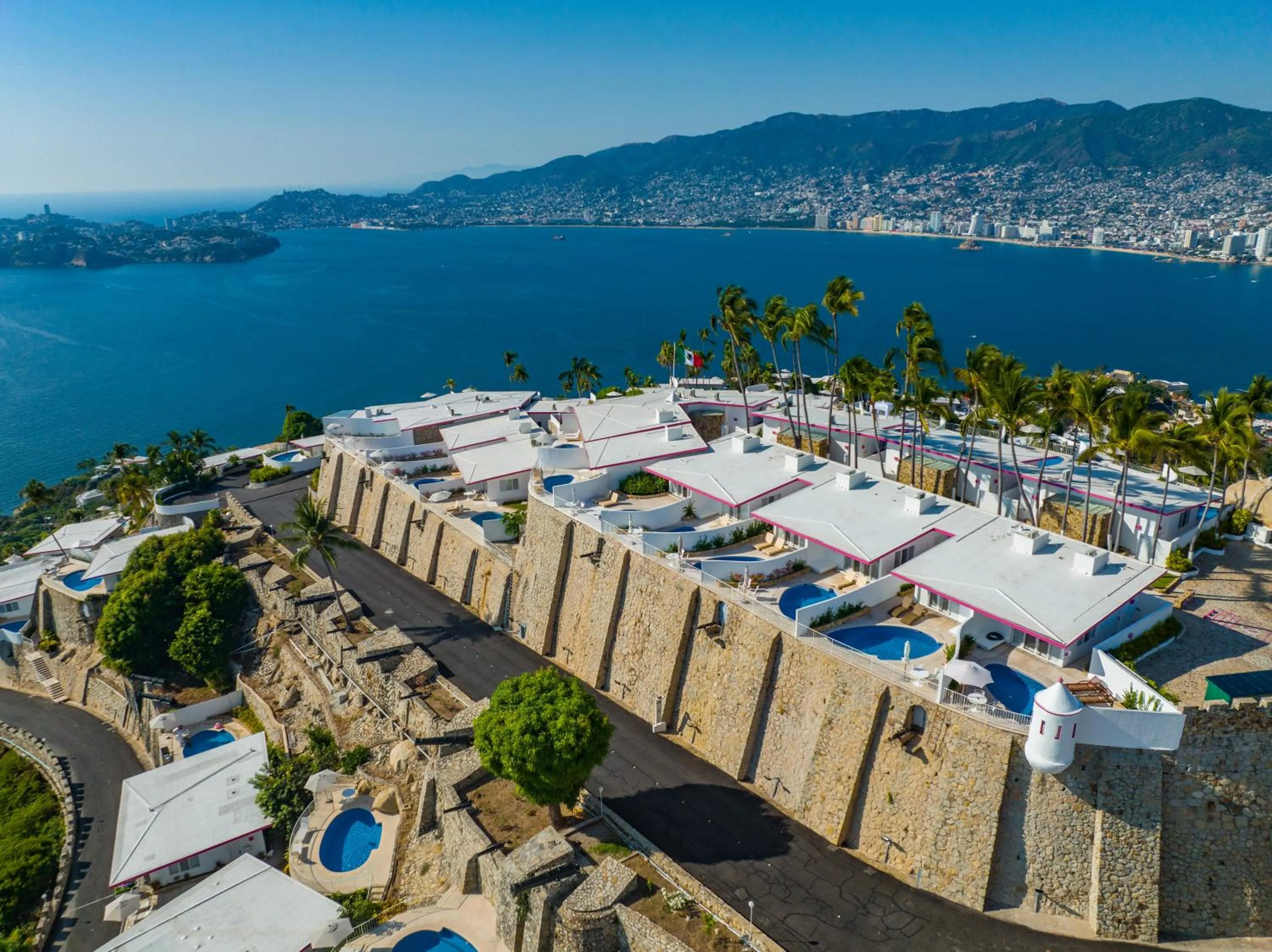 Property building in Las Brisas Acapulco