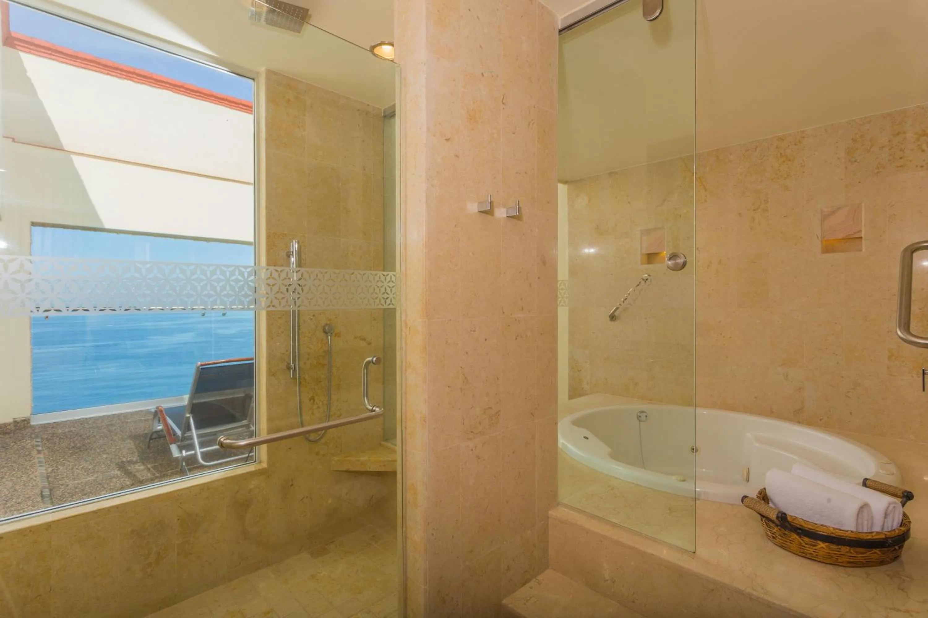 Bathroom in Sheraton Buganvilias Resort & Convention Center