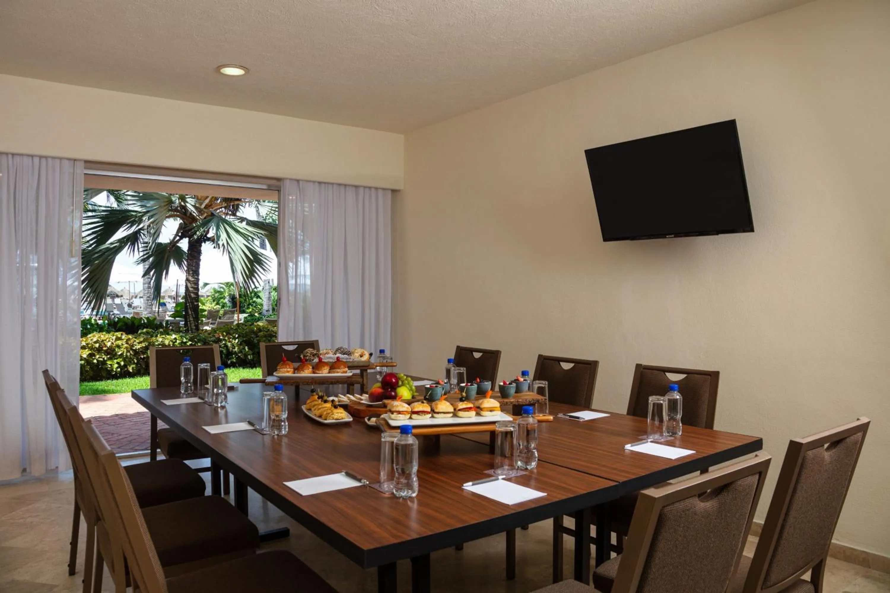 Meeting/conference room in Sheraton Buganvilias Resort & Convention Center