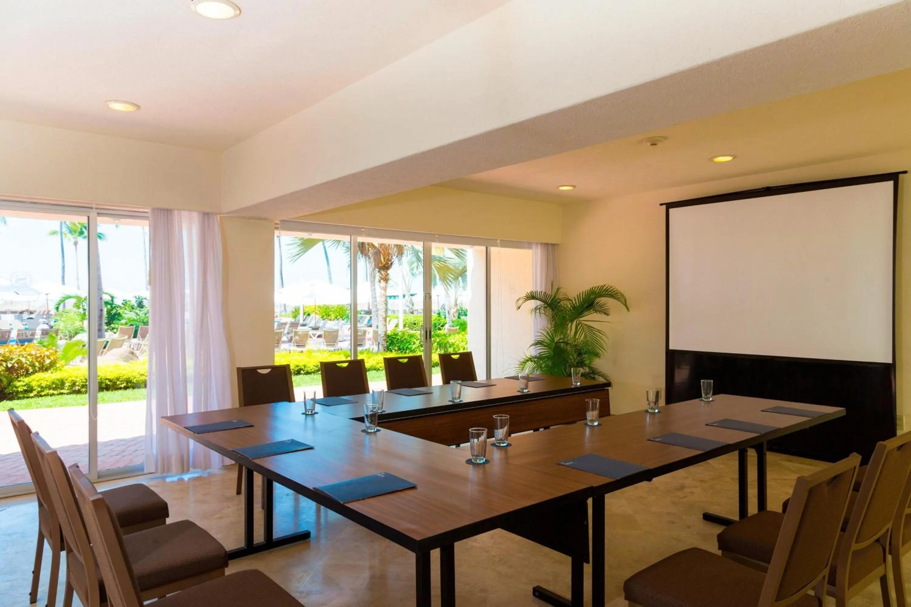 Meeting/conference room in Sheraton Buganvilias Resort & Convention Center