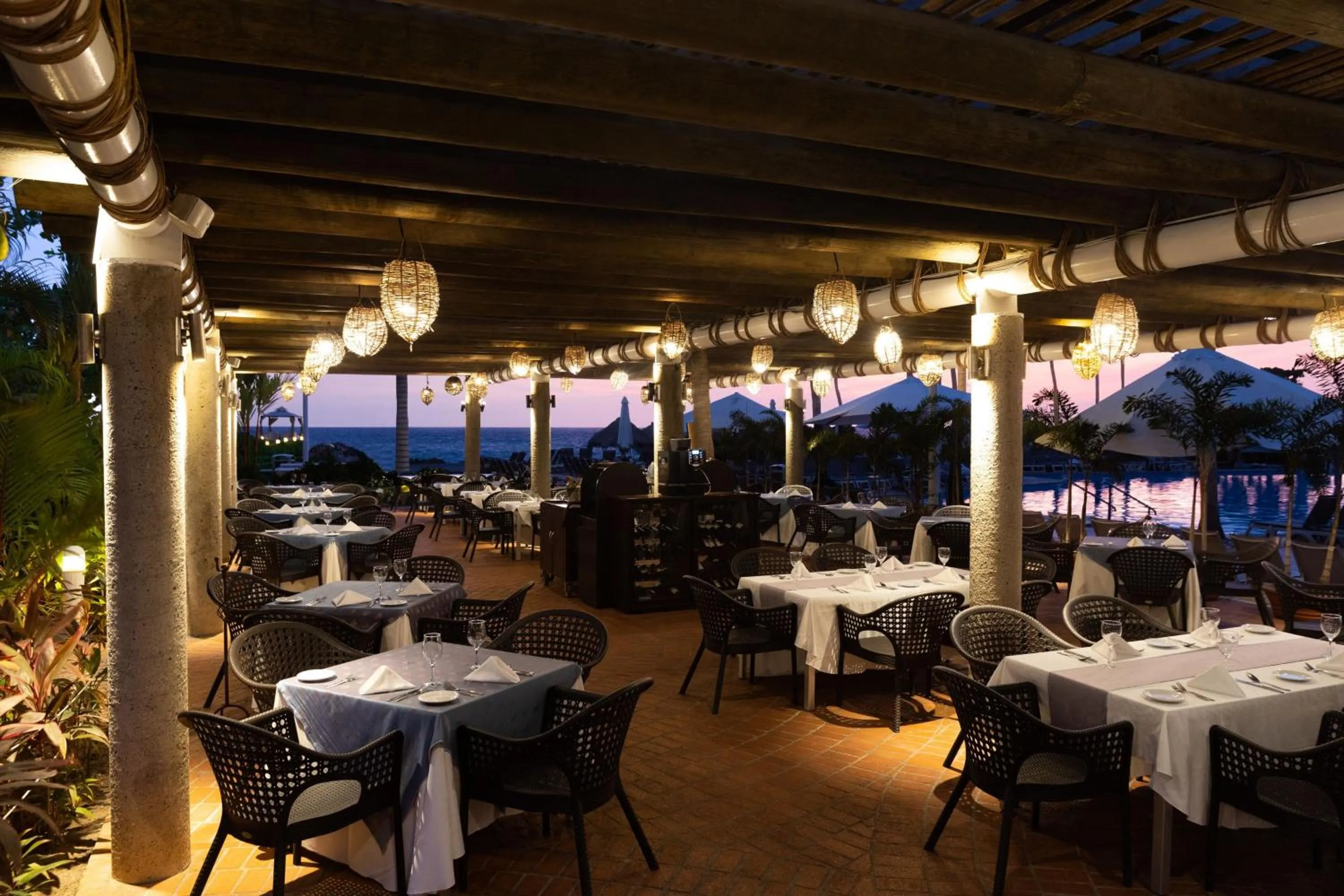 Restaurant/places to eat in Sheraton Buganvilias Resort & Convention Center