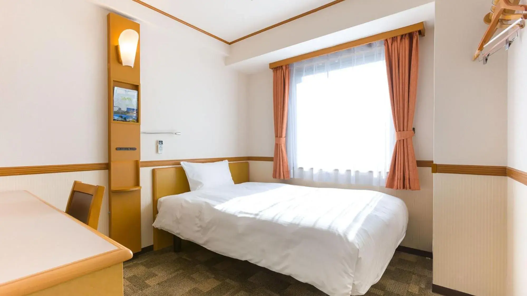 Bedroom, Bed in Toyoko Inn Hokkaido Okhotsk Abashiri Ekimae Bedroom, Bed in Toyoko Inn Hokkaido Okhotsk Abashiri Ekimae