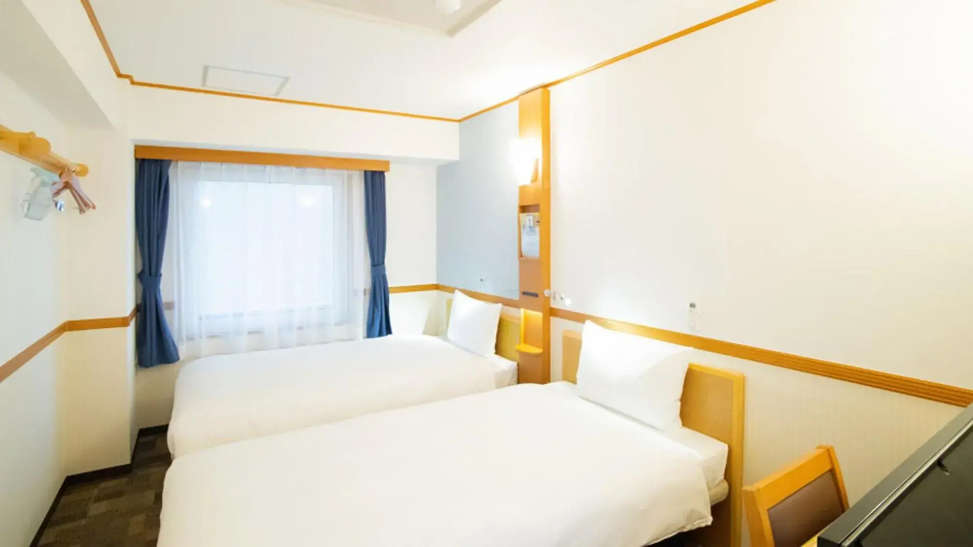 Bedroom, Bed in Toyoko Inn Hokkaido Okhotsk Abashiri Ekimae Bedroom, Bed in Toyoko Inn Hokkaido Okhotsk Abashiri Ekimae