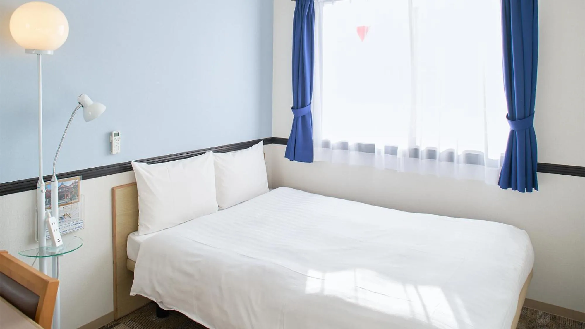 Bedroom, Bed in Toyoko Inn Nagoya Marunouchi