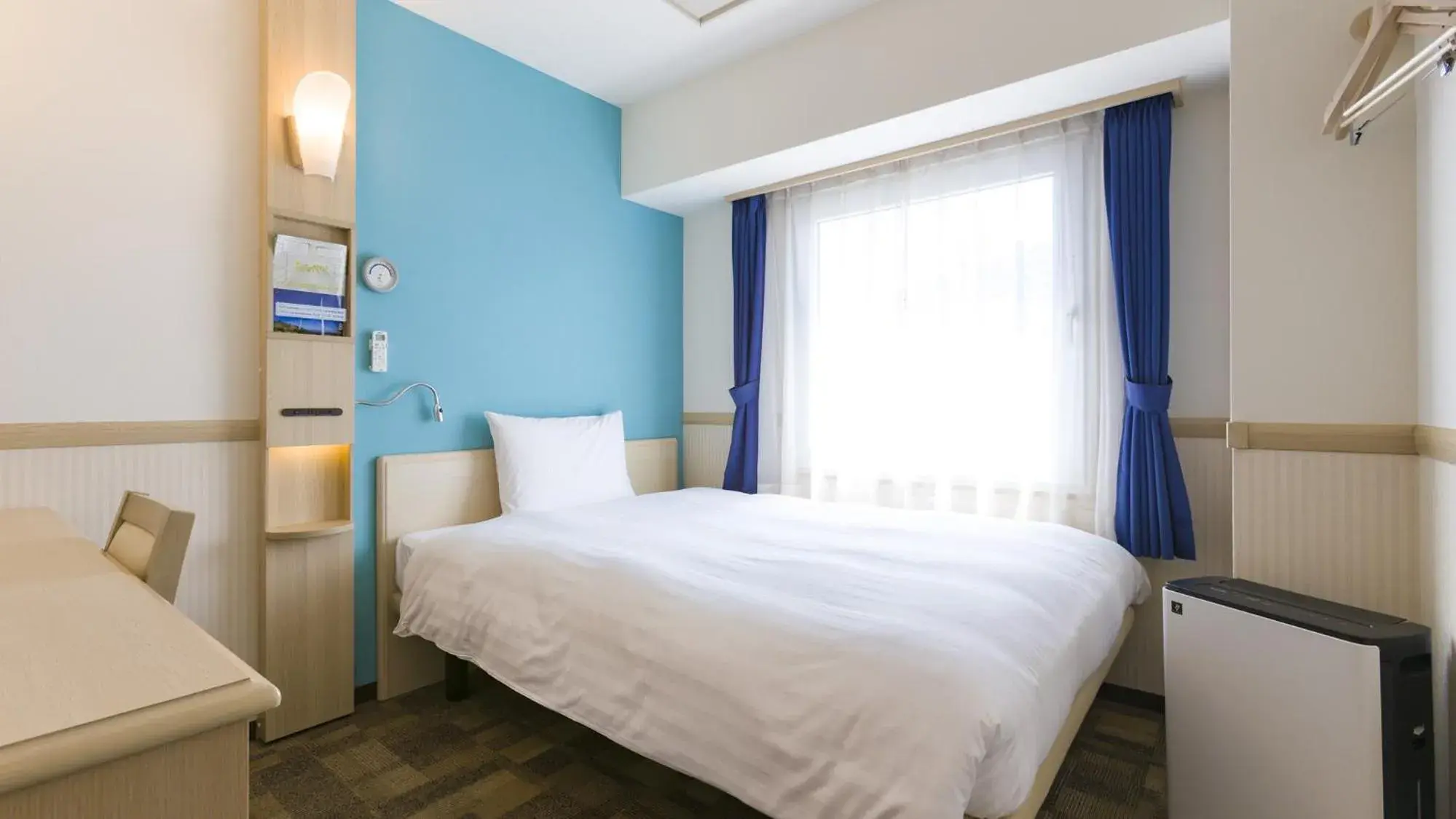 Bedroom, Bed in Toyoko Inn Kurashiki-eki Minami-guchi Bedroom, Bed in Toyoko Inn Kurashiki-eki Minami-guchi