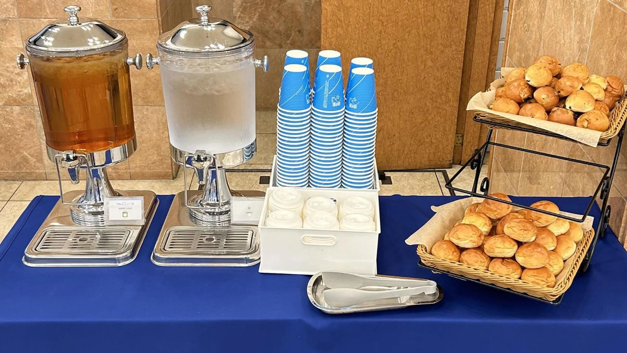 Breakfast in Toyoko Inn Yokohama Sakuragicho