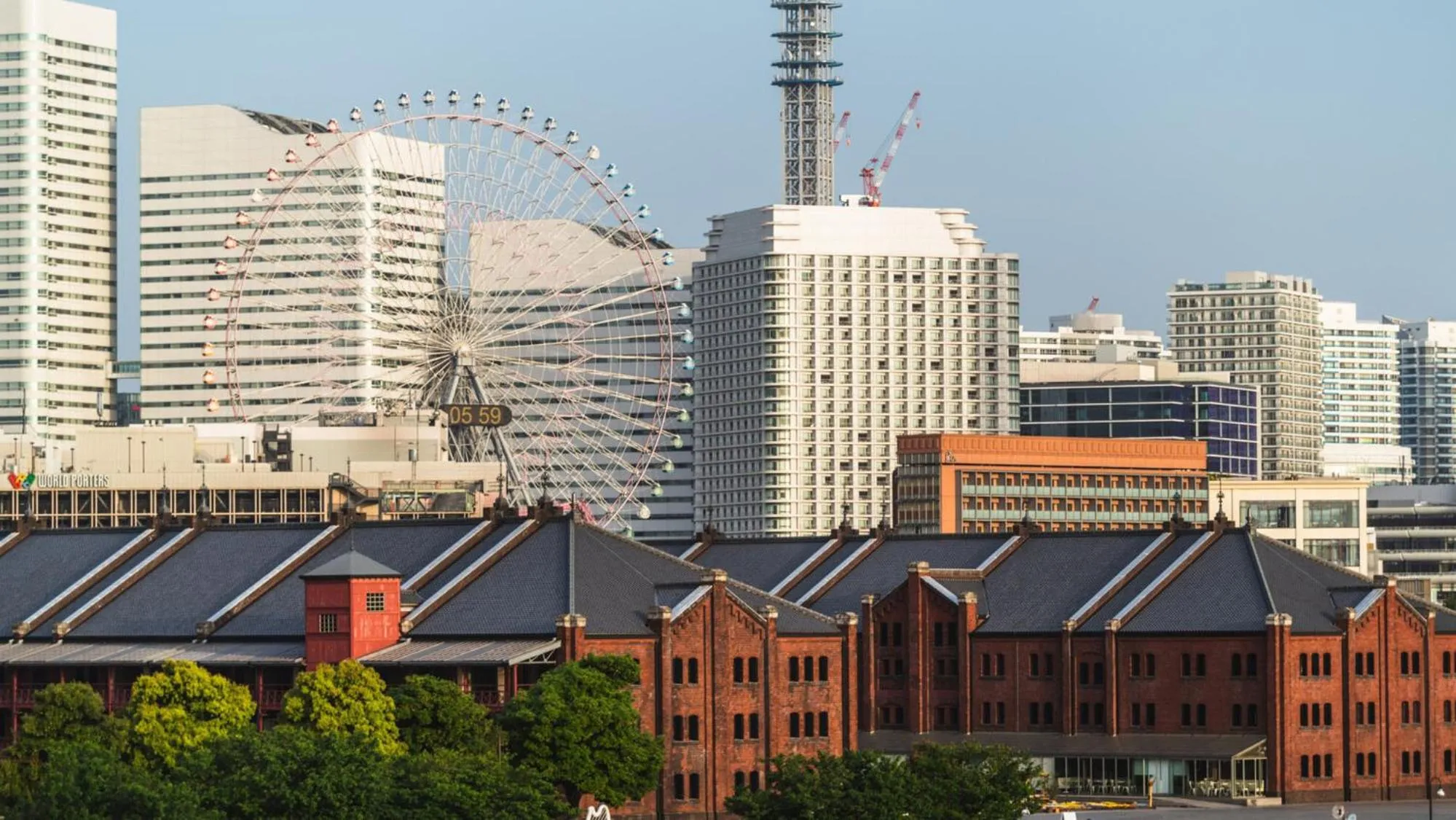 Nearby landmark in Toyoko Inn Yokohama Sakuragicho