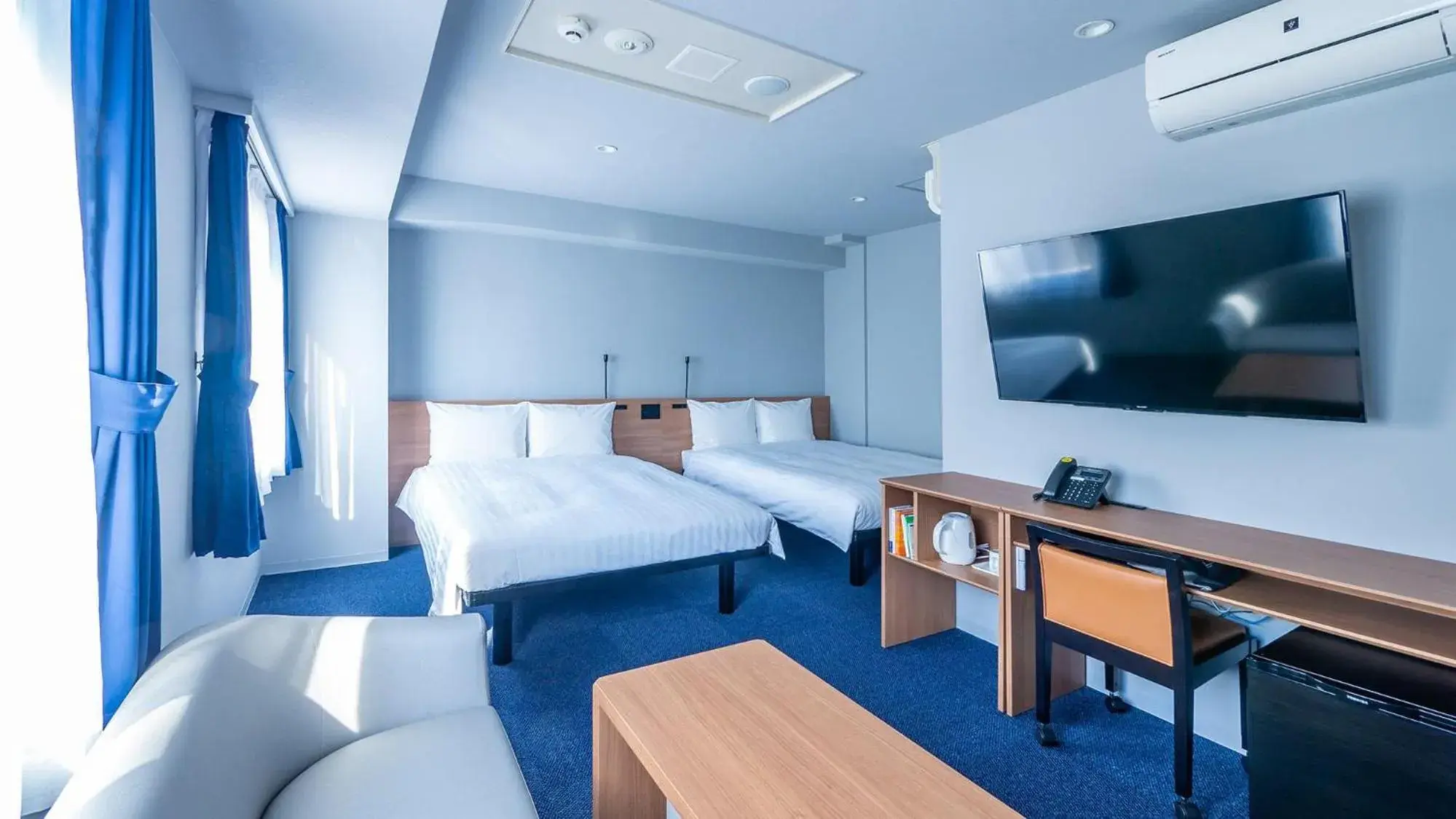 Bedroom, Bed in Toyoko Inn Nagasaki Ekimae Bedroom, Bed in Toyoko Inn Nagasaki Ekimae