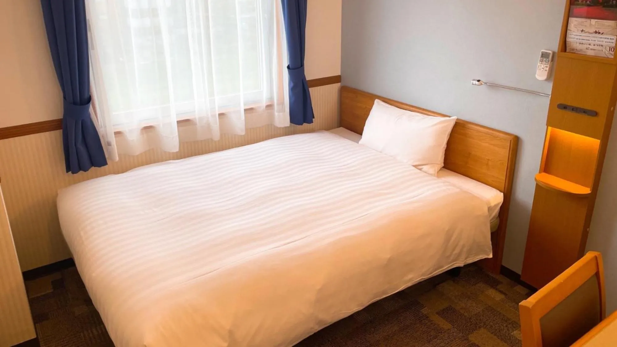 Bedroom, Bed in Toyoko Inn Mito-eki Minami-guchi