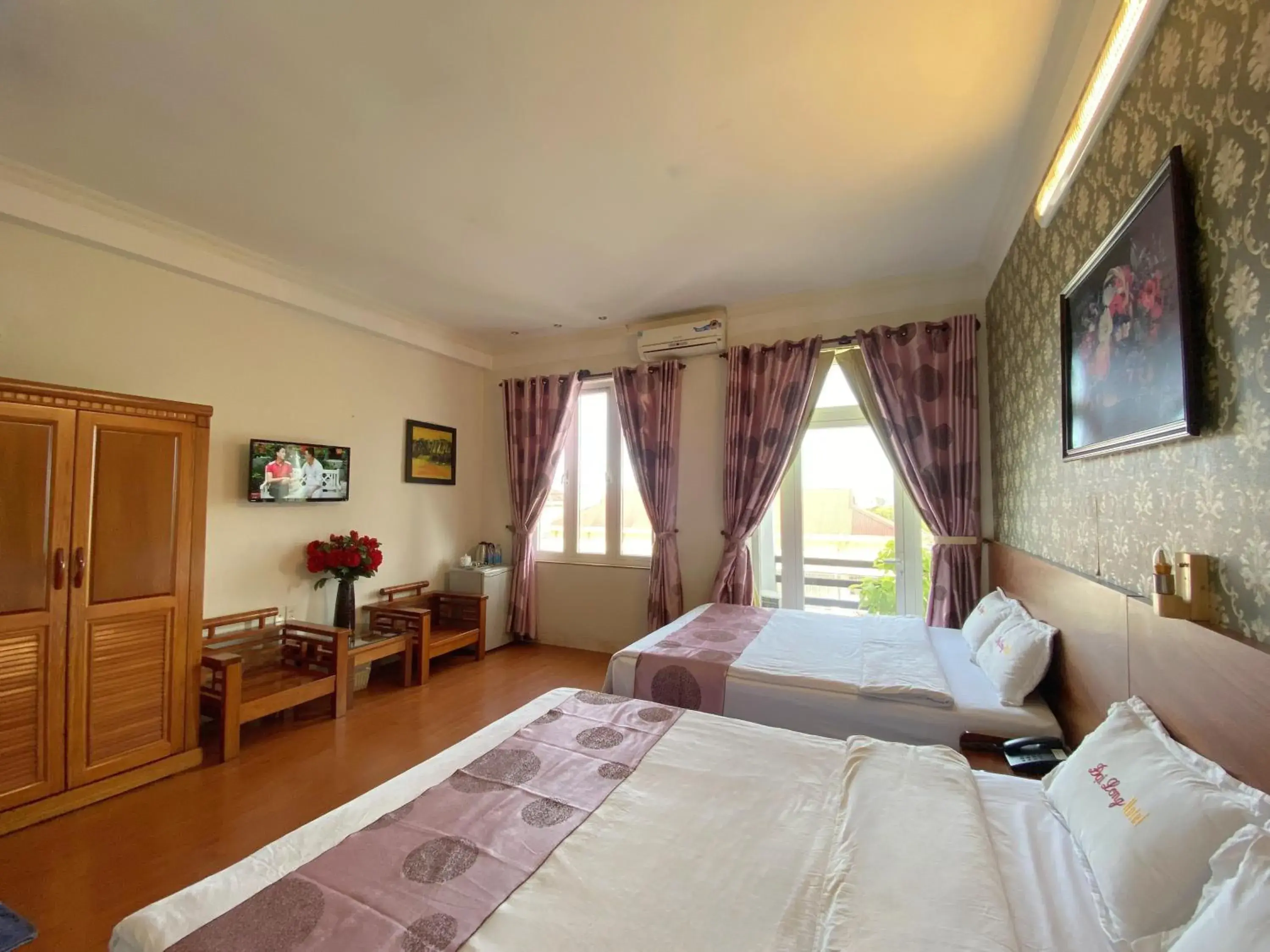 Bed in Dai Long Hotel Bed in Dai Long Hotel