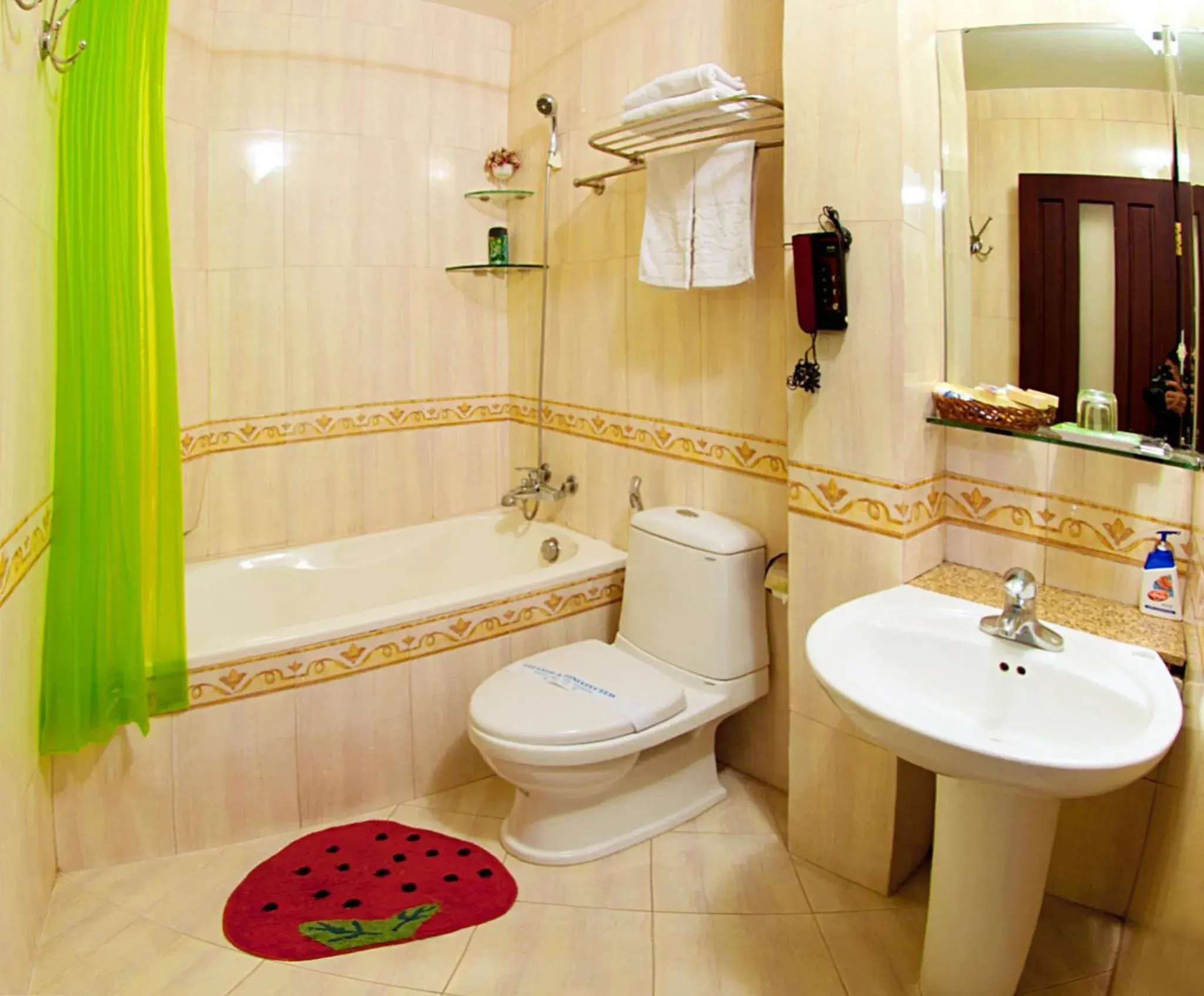 Photo of the whole room in Dai Long Hotel Photo of the whole room in Dai Long Hotel