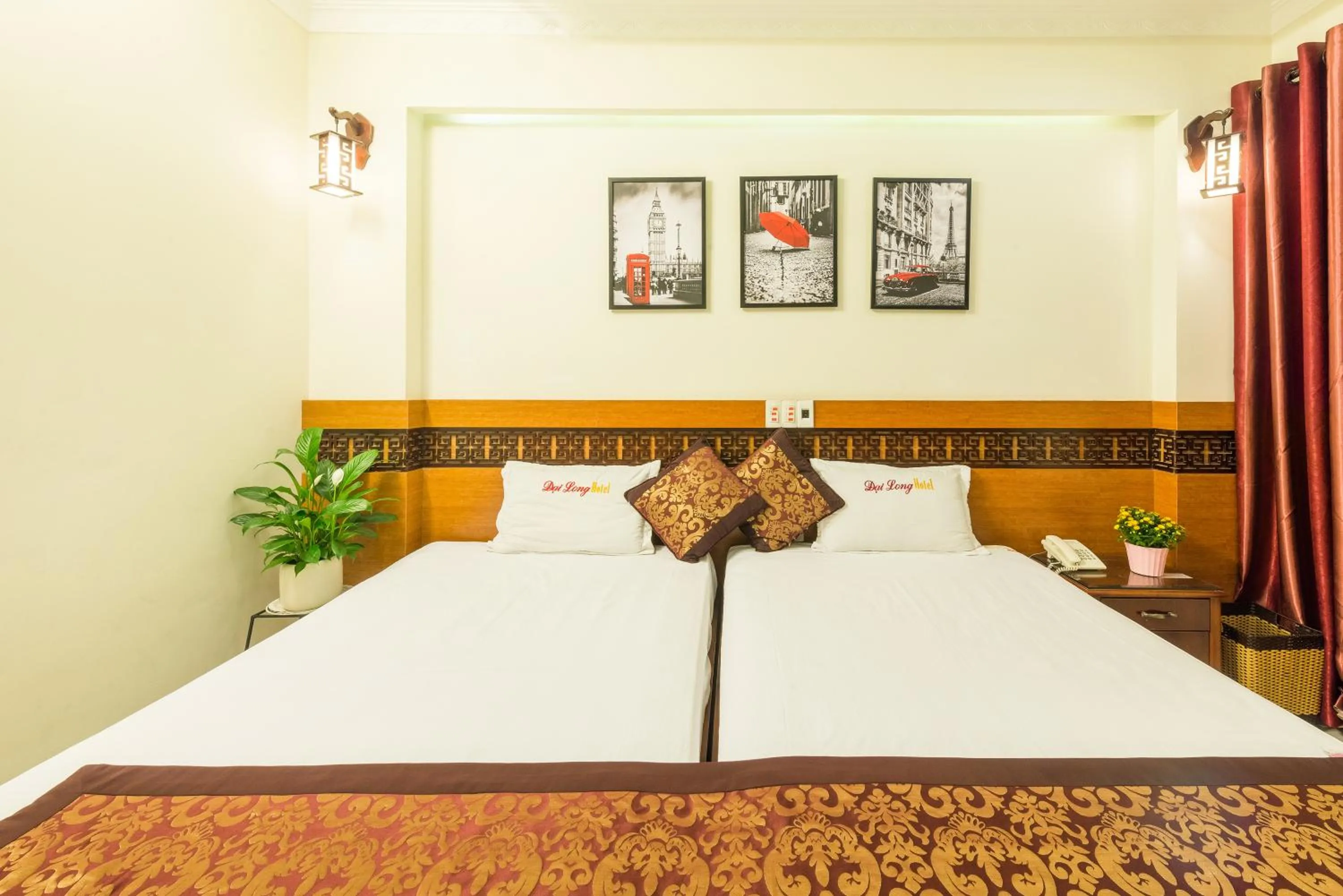 Bed in Dai Long Hotel