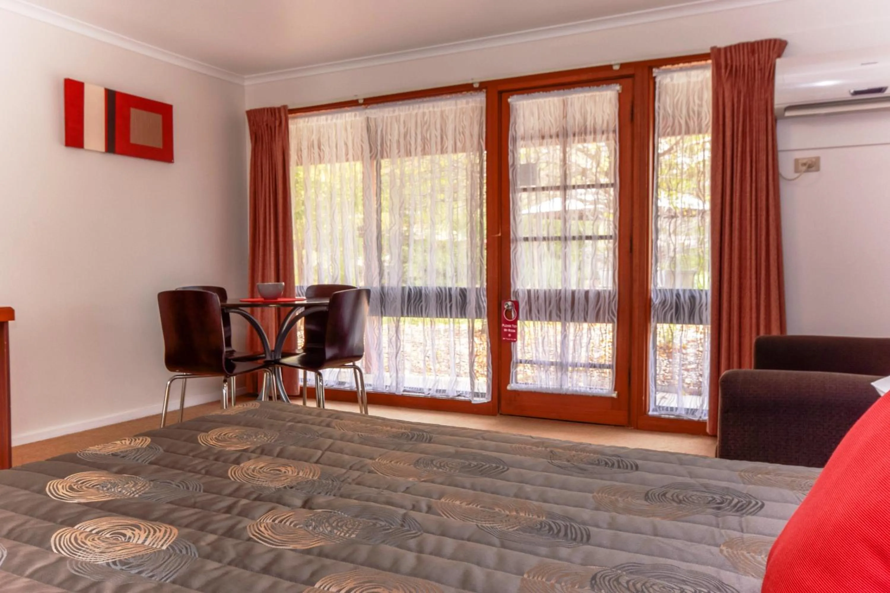 Garden view in River Country Inn