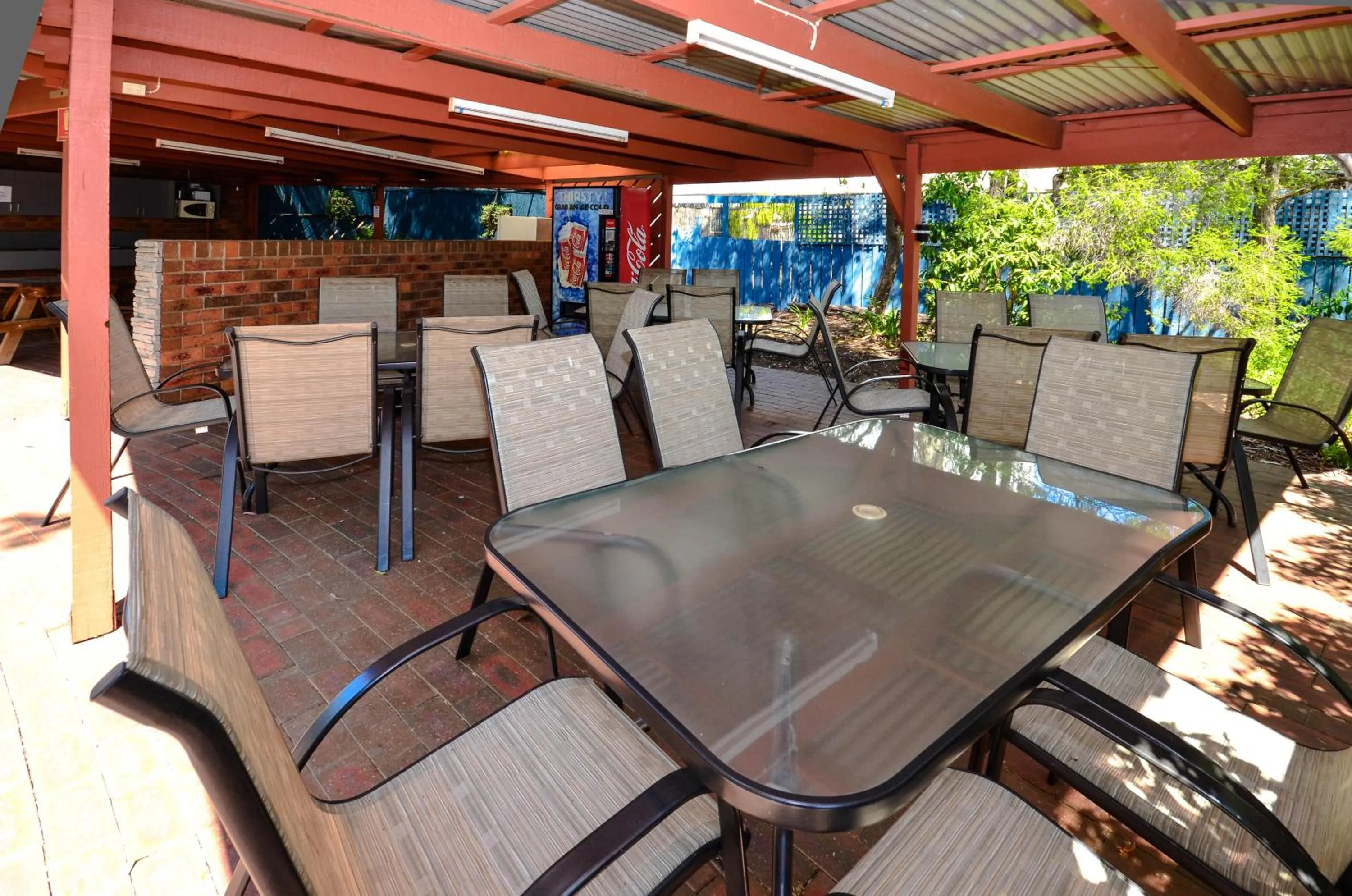 BBQ facilities in River Country Inn