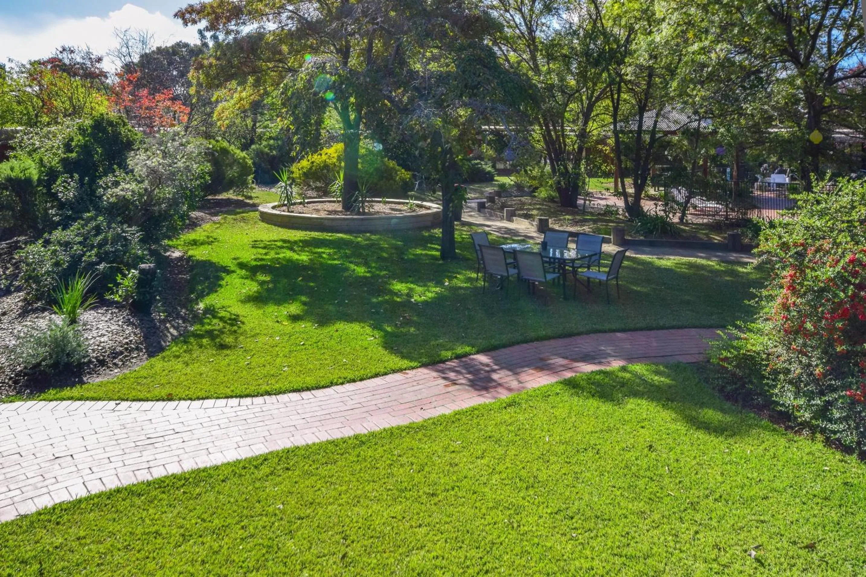 Garden view in River Country Inn