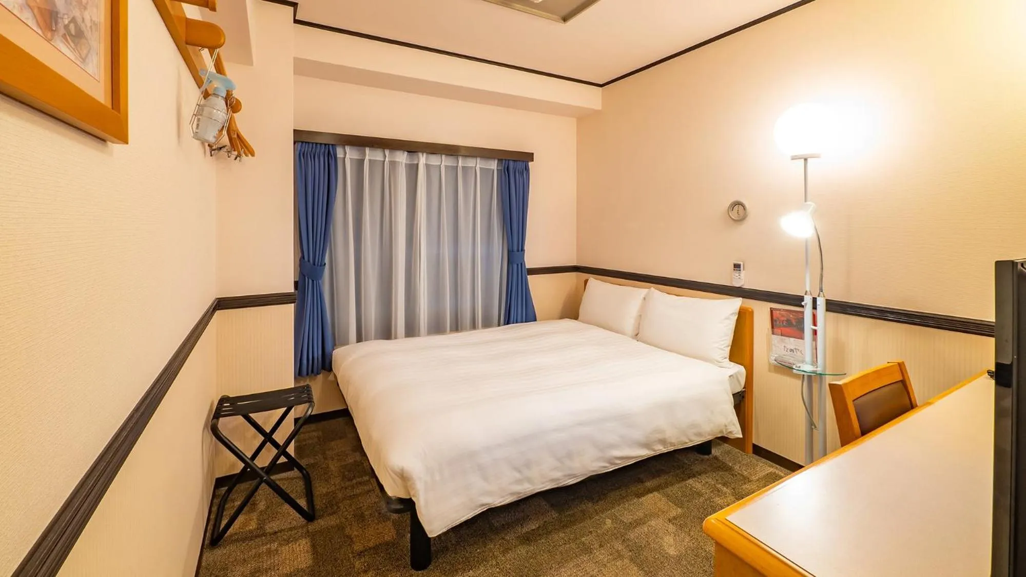 Bedroom, Bed in Toyoko Inn Tokyo Asakusa Kuramae No 1