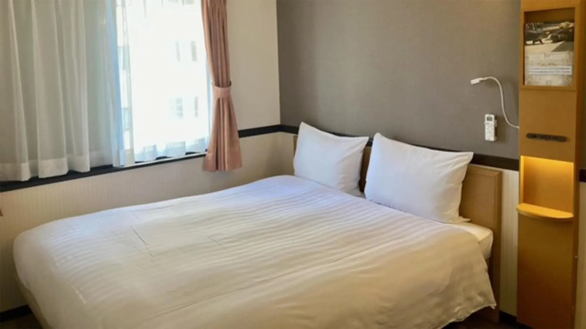 Queen Room - Smoking in Toyoko Inn Sendai Higashi-guchi No 2 Queen Room - Smoking in Toyoko Inn Sendai Higashi-guchi No 2