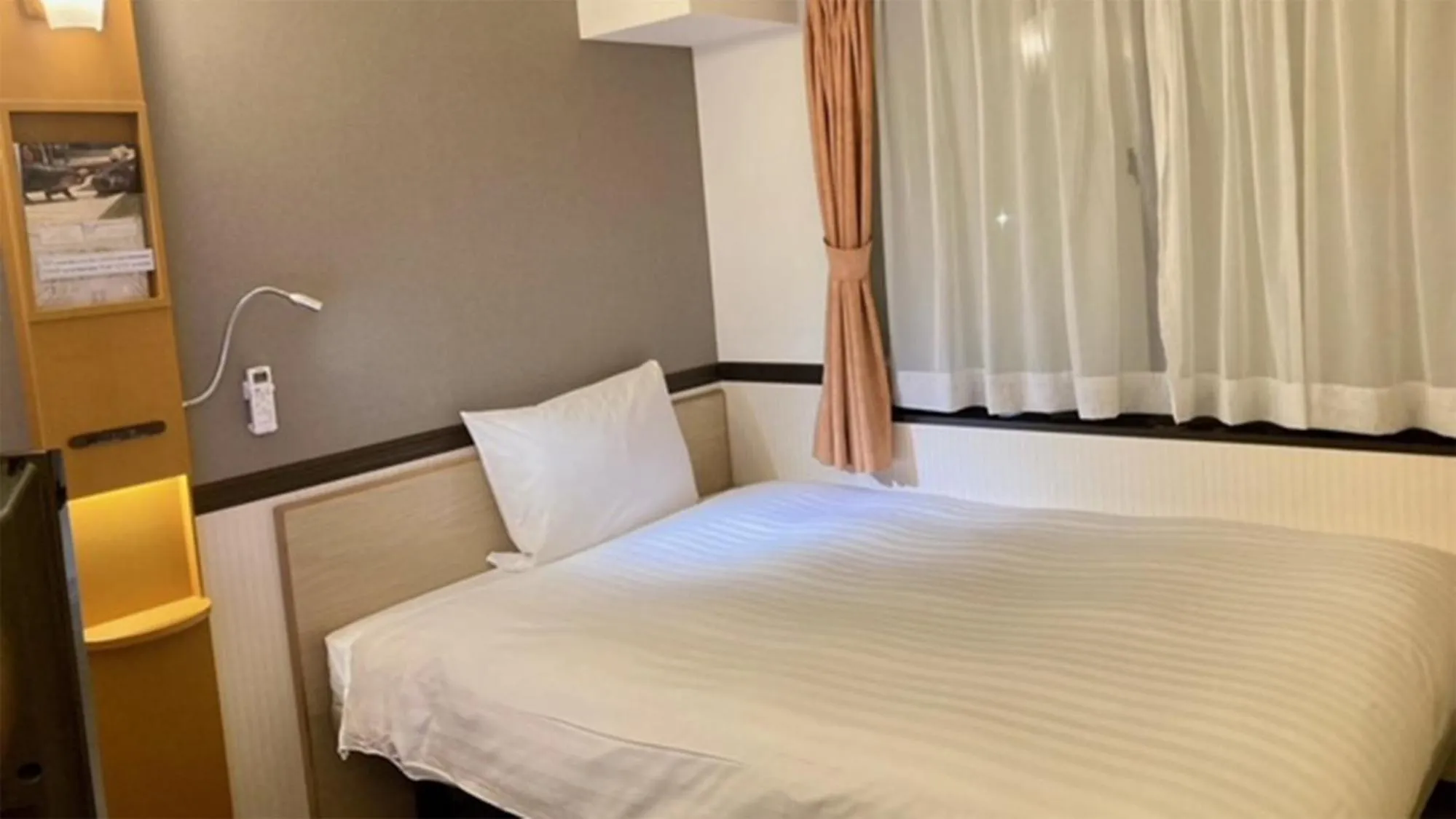 Bedroom, Bed in Toyoko Inn Sendai Higashi-guchi No 2