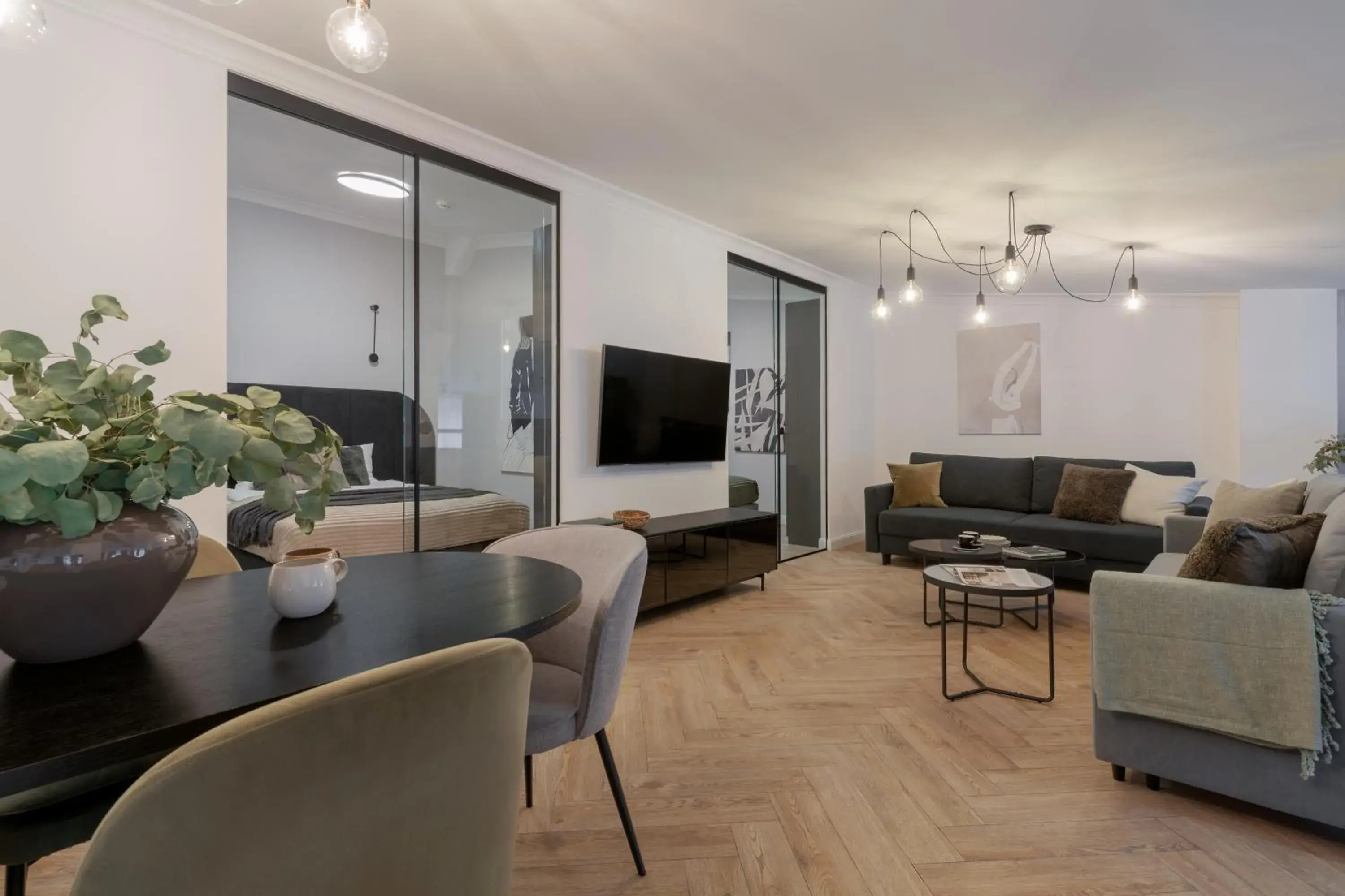 Three-Bedroom Apartment in APARTIO ROOMS Katowice Three-Bedroom Apartment in APARTIO ROOMS Katowice