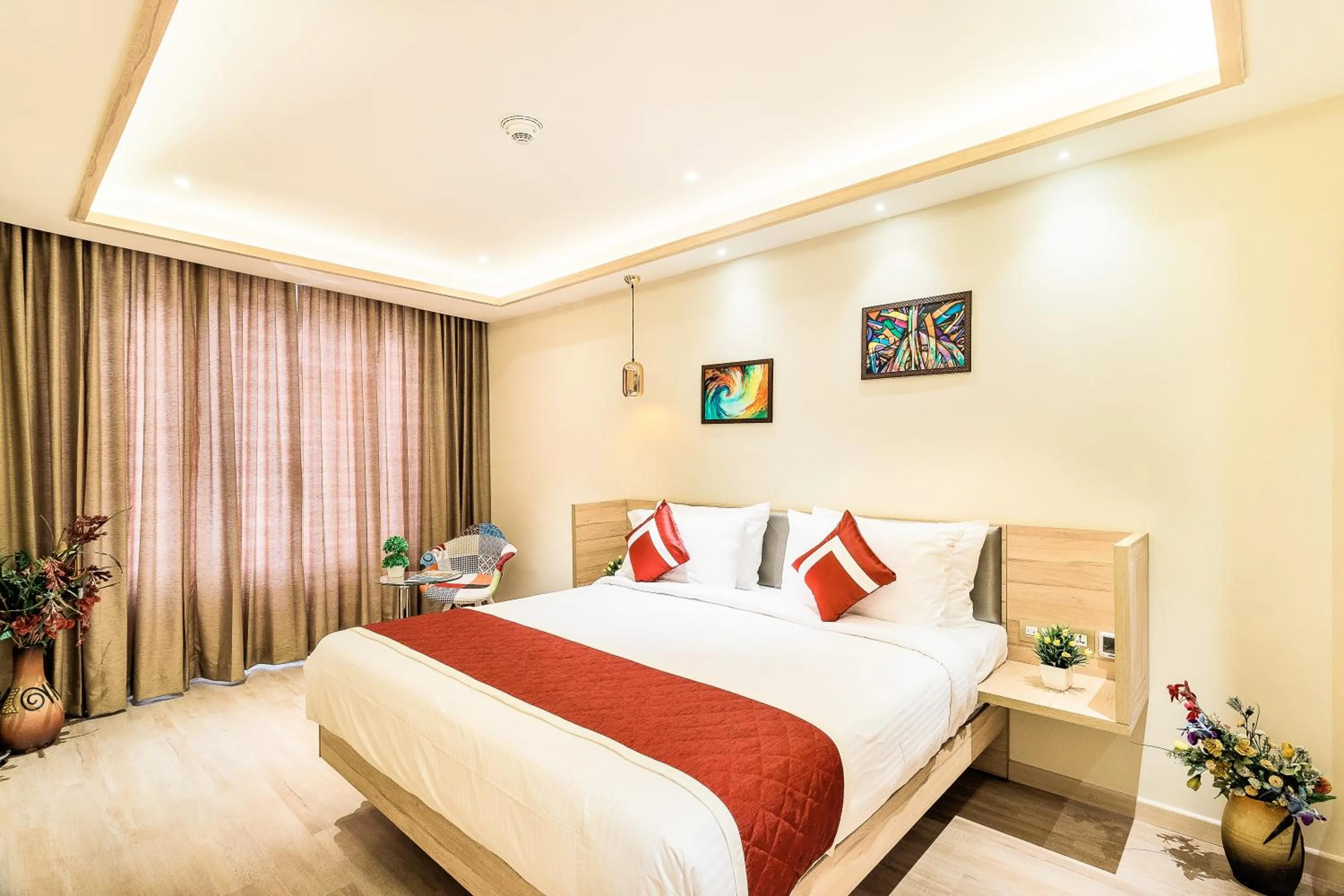 Bedroom, Bed in Hotel Jagadish International-Sankey Road