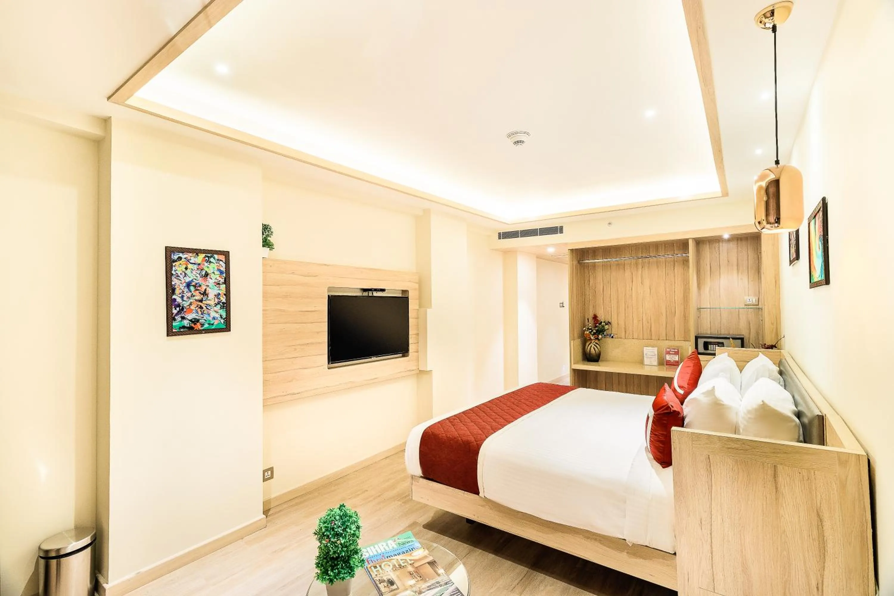 Bedroom, Bed in Hotel Jagadish International-Sankey Road