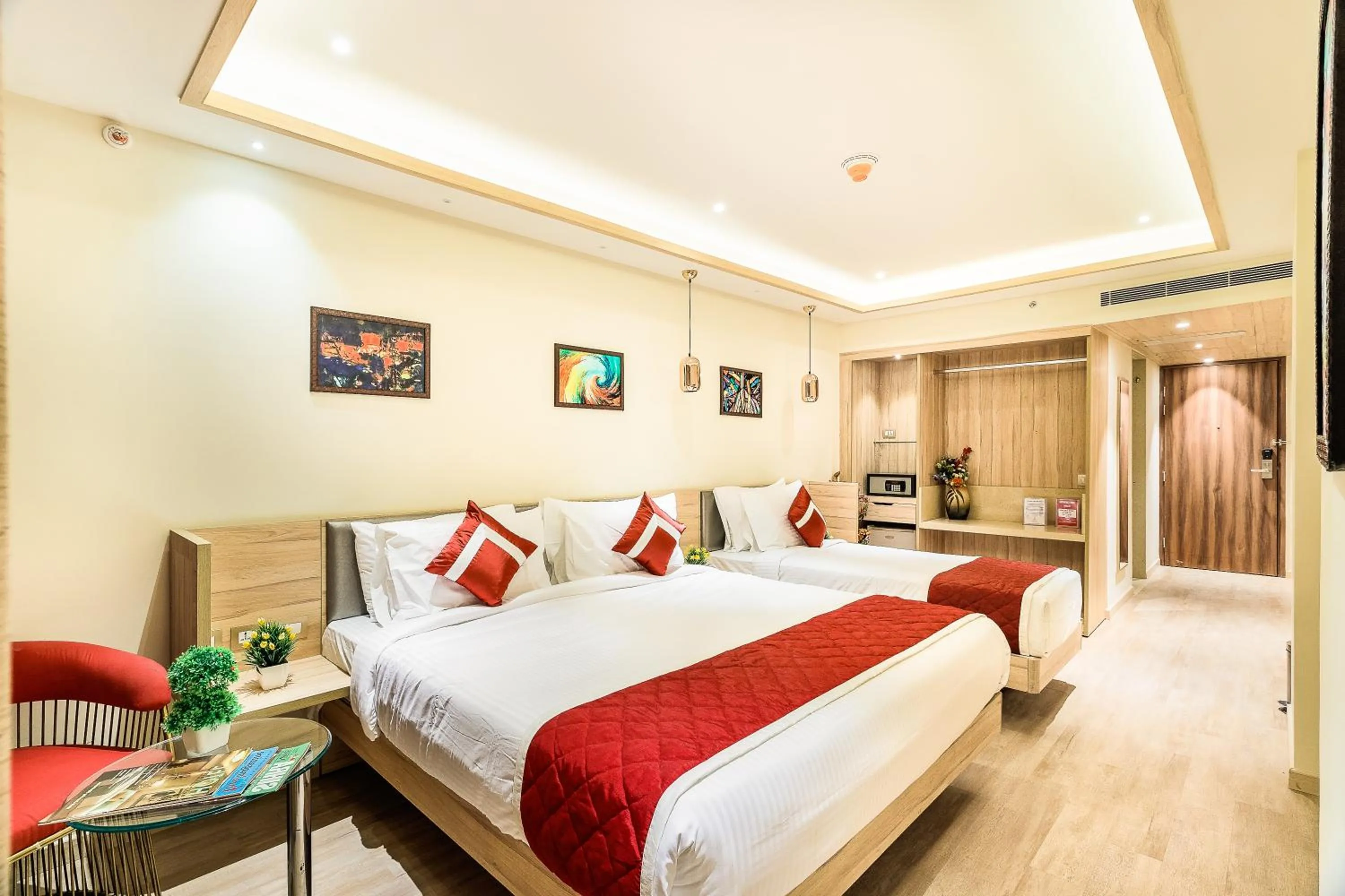 Bedroom, Bed in Hotel Jagadish International-Sankey Road