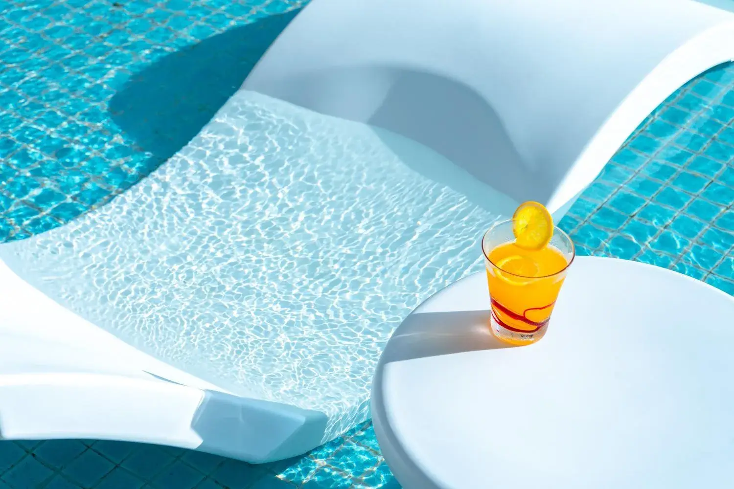 Swimming pool in M World Hotel Swimming pool in M World Hotel