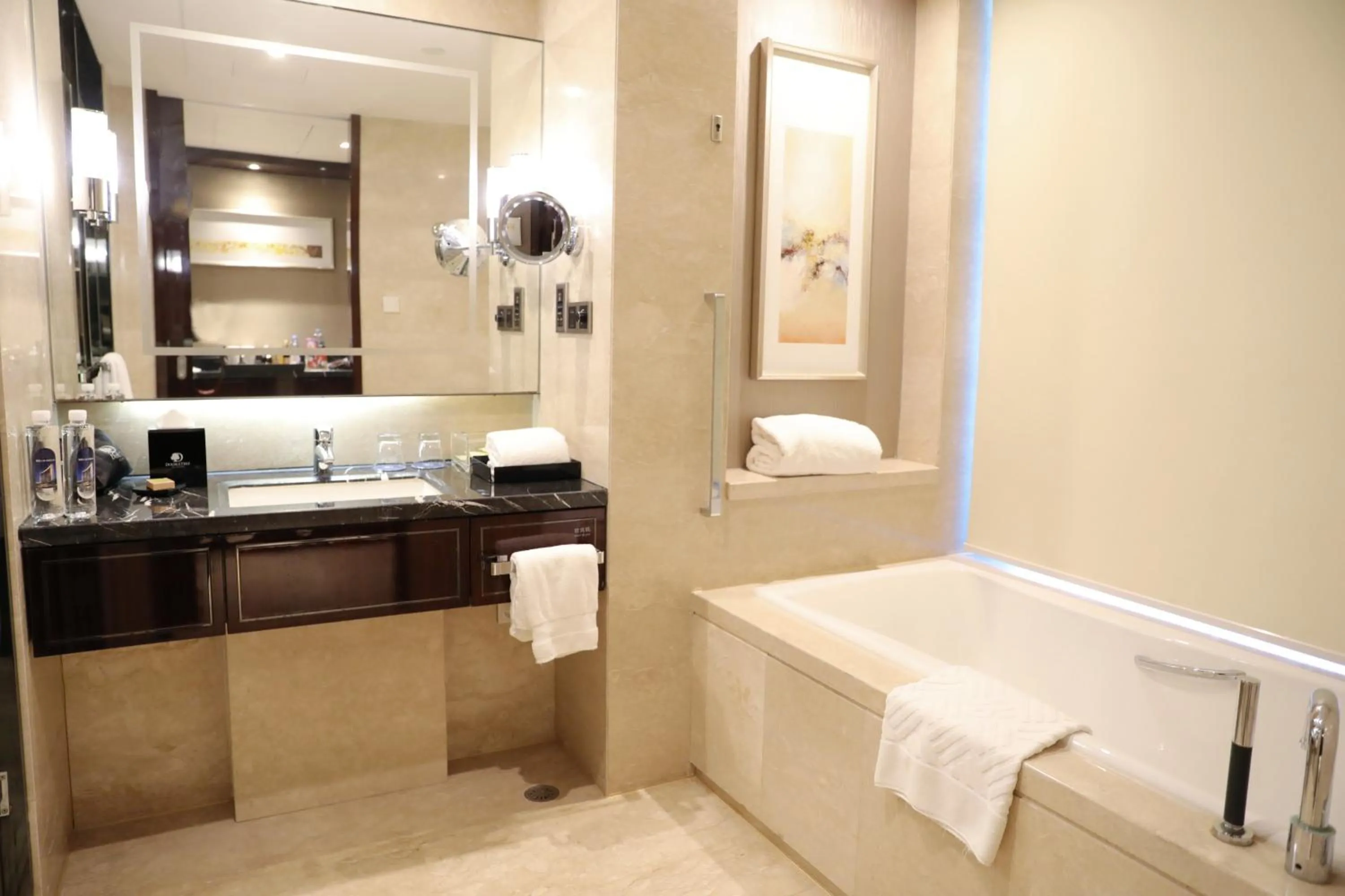 DoubleTree By Hilton Anhui