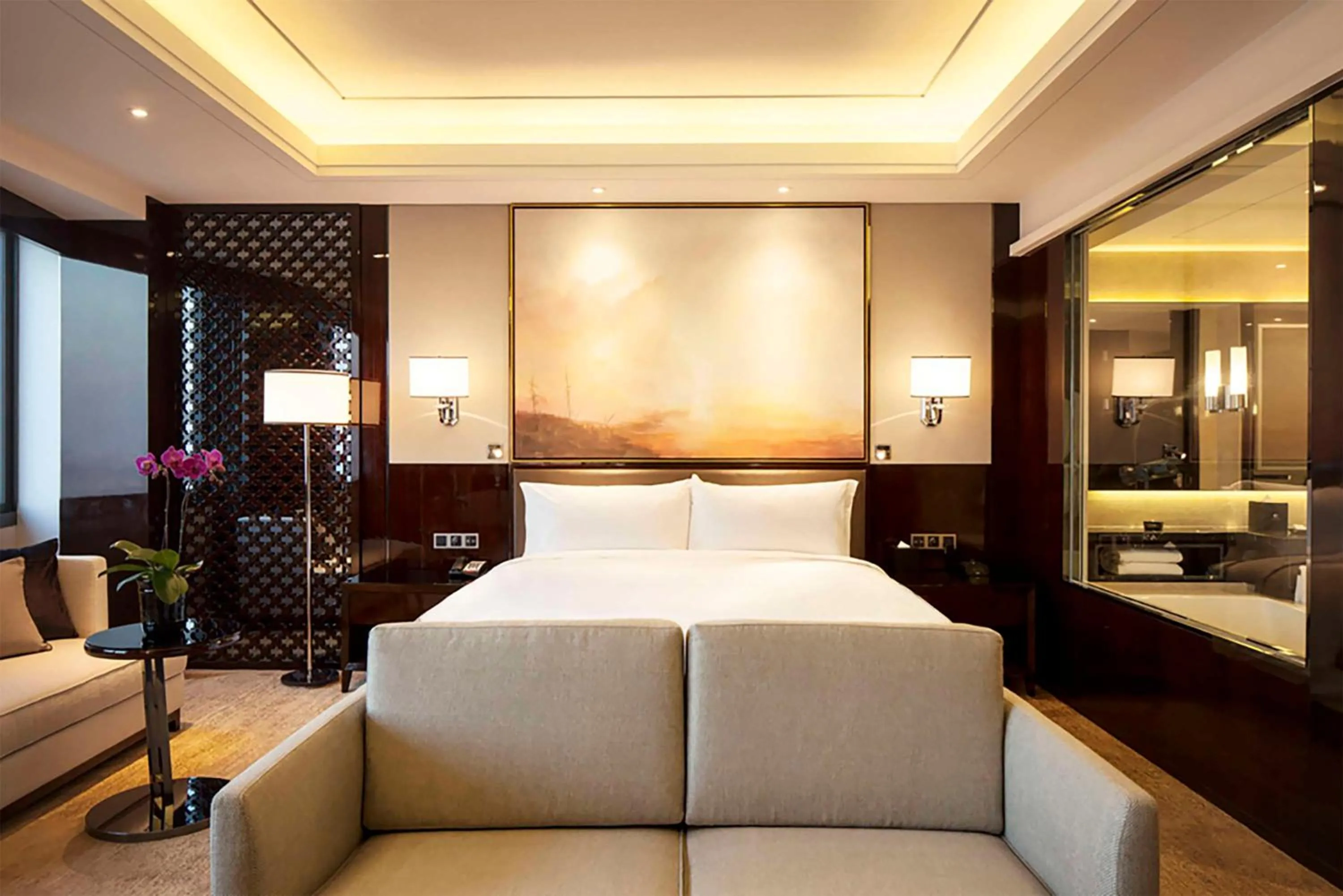 Living room, Bed in DoubleTree By Hilton Anhui