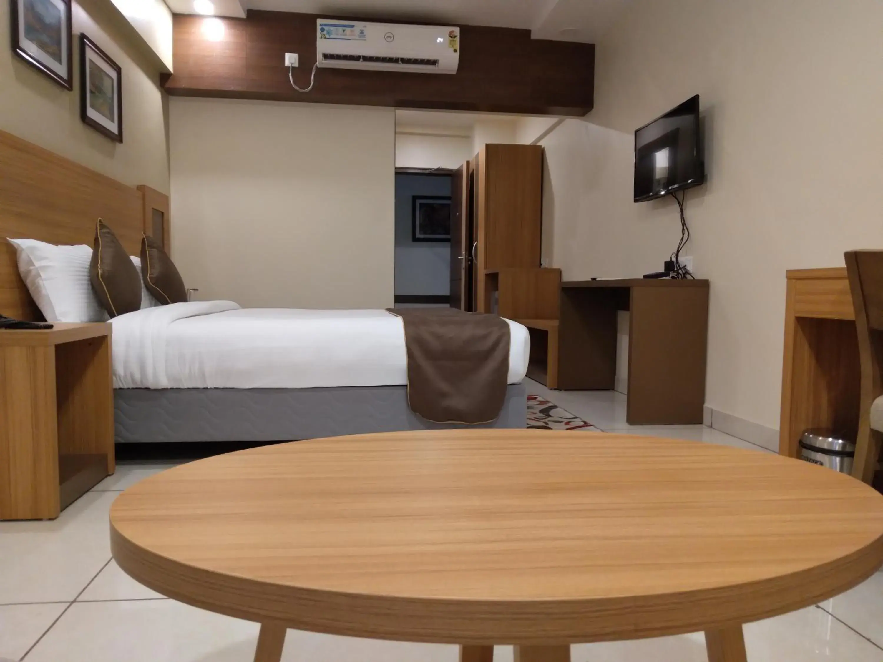 Deluxe Double Room with Sea View in HOTEL NILADRI PREMIUM Deluxe Double Room with Sea View in HOTEL NILADRI PREMIUM