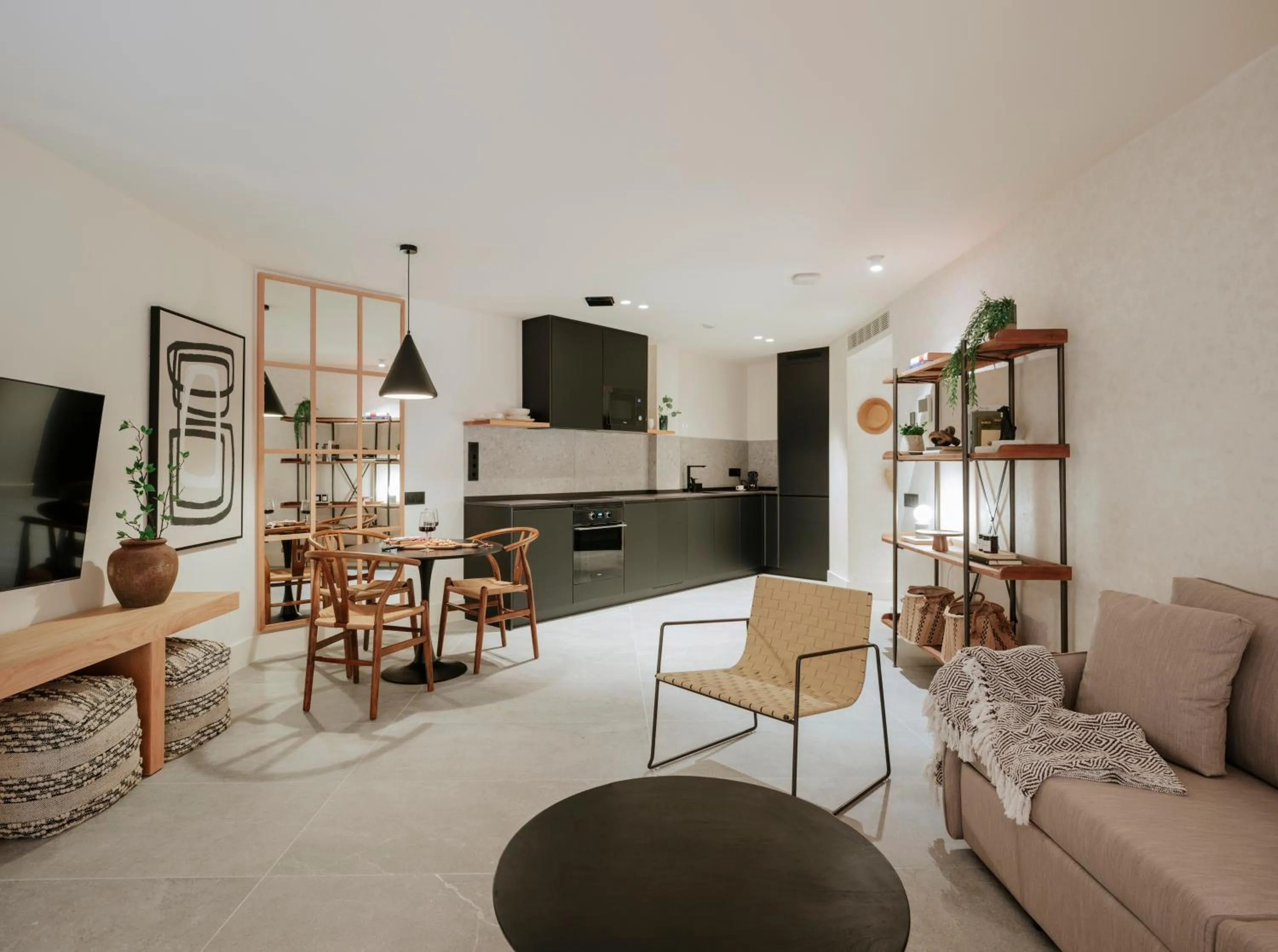 TV and multimedia in TocToc Suites Olof Palme - Viviendas Vacacionales