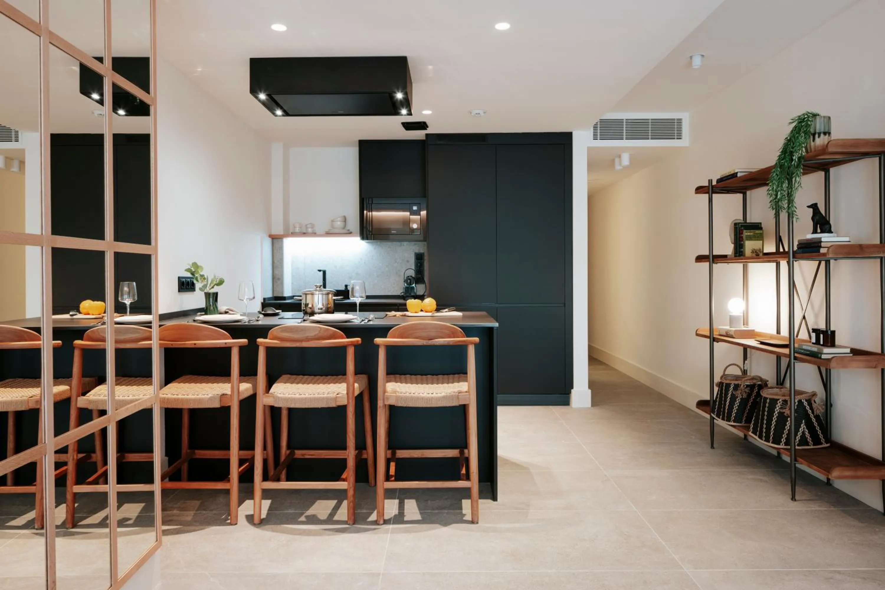 kitchen in TocToc Suites Olof Palme - Viviendas Vacacionales