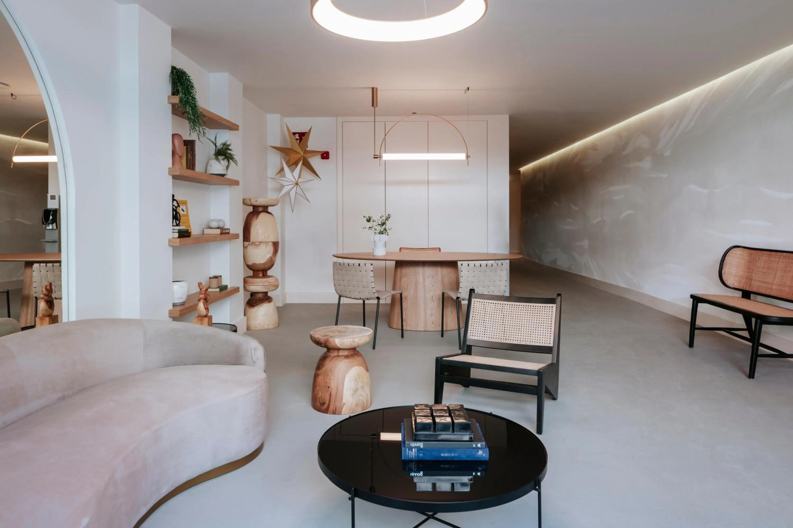 Lobby or reception in TocToc Suites Olof Palme - Viviendas Vacacionales