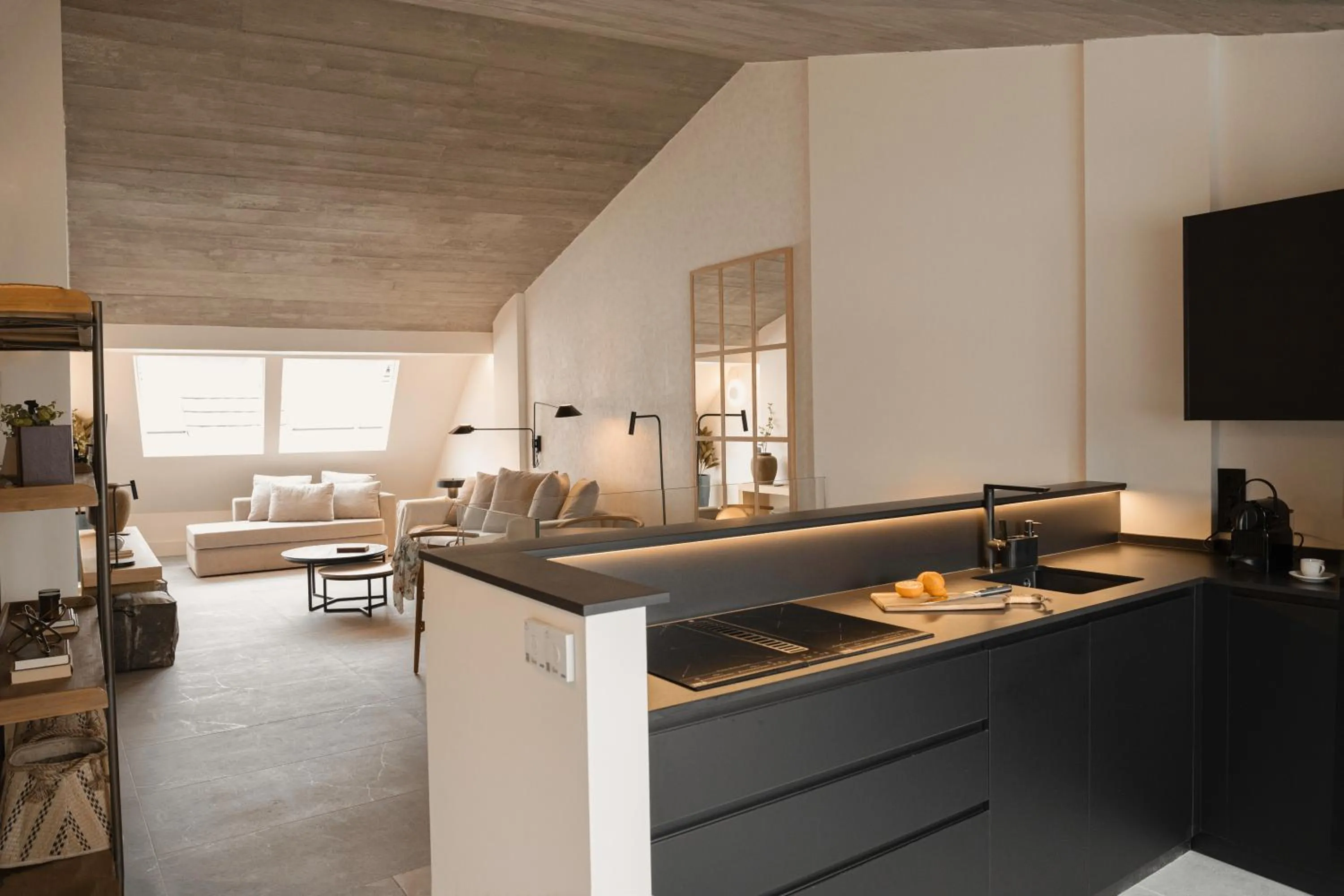 Kitchen or kitchenette in TocToc Suites Olof Palme - Viviendas Vacacionales