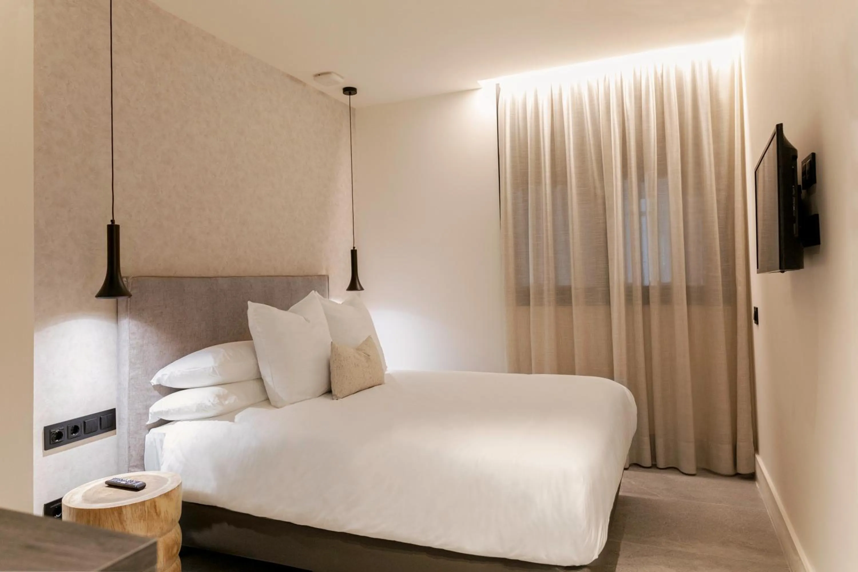 Bed in TocToc Suites Olof Palme - Viviendas Vacacionales