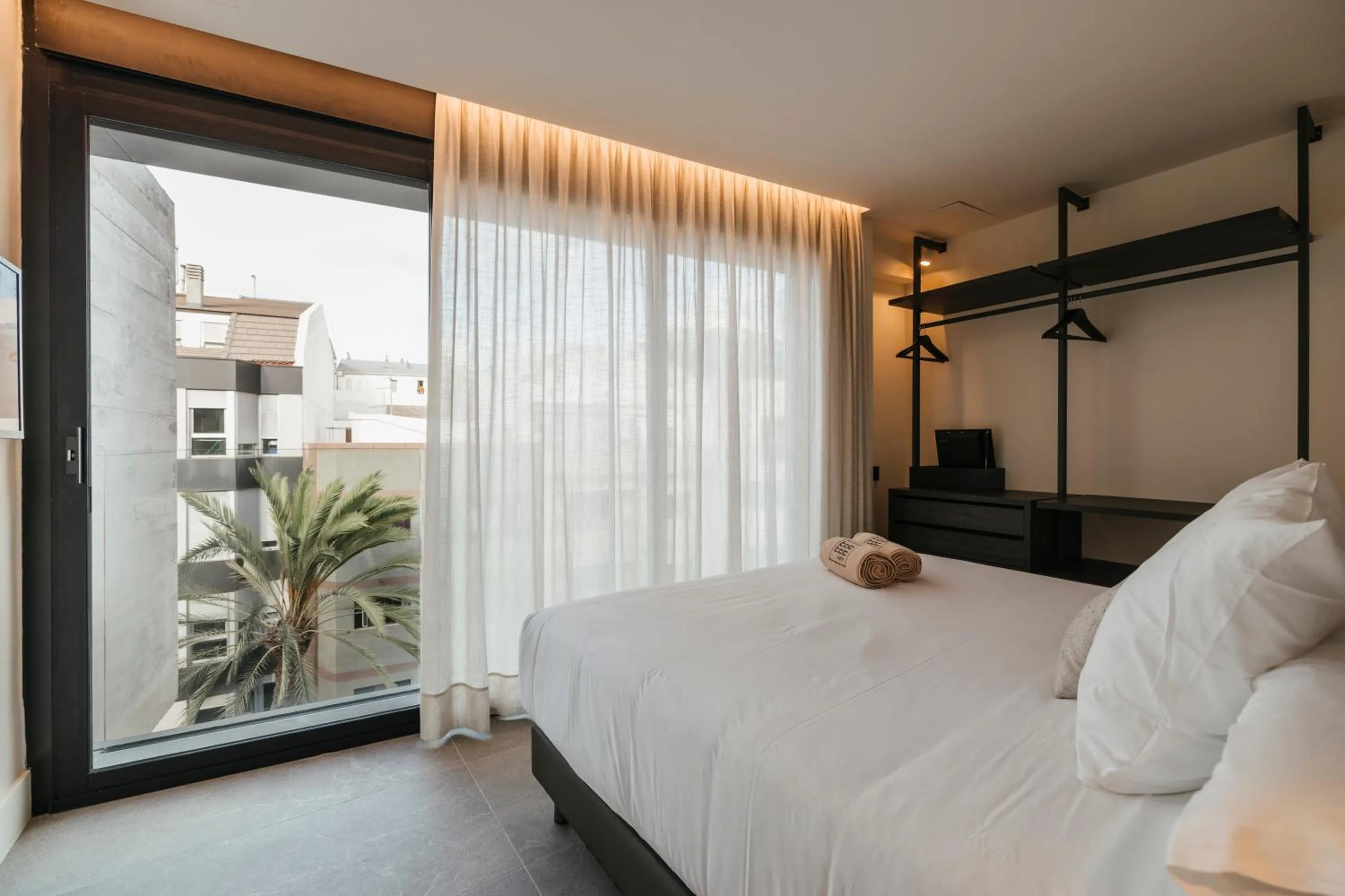 Bedroom, Bed in TocToc Suites Olof Palme - Viviendas Vacacionales