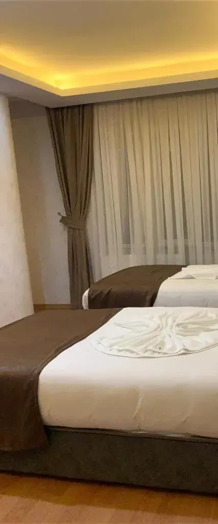Twin Room with Bathroom - single occupancy in inDİANA HOTEL Twin Room with Bathroom - single occupancy in inDİANA HOTEL