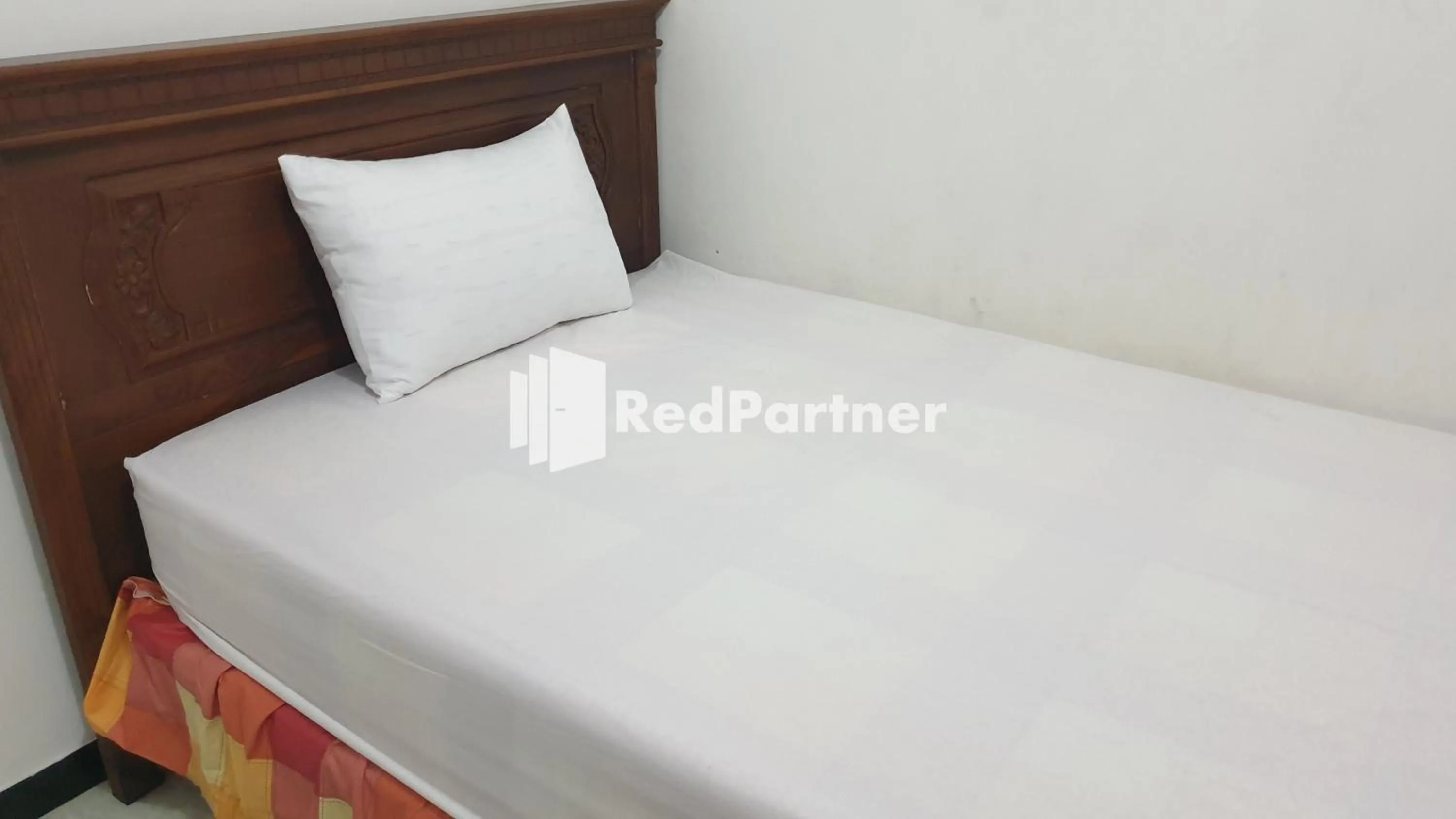 Bed in Castle Residence Syariah RedPartner