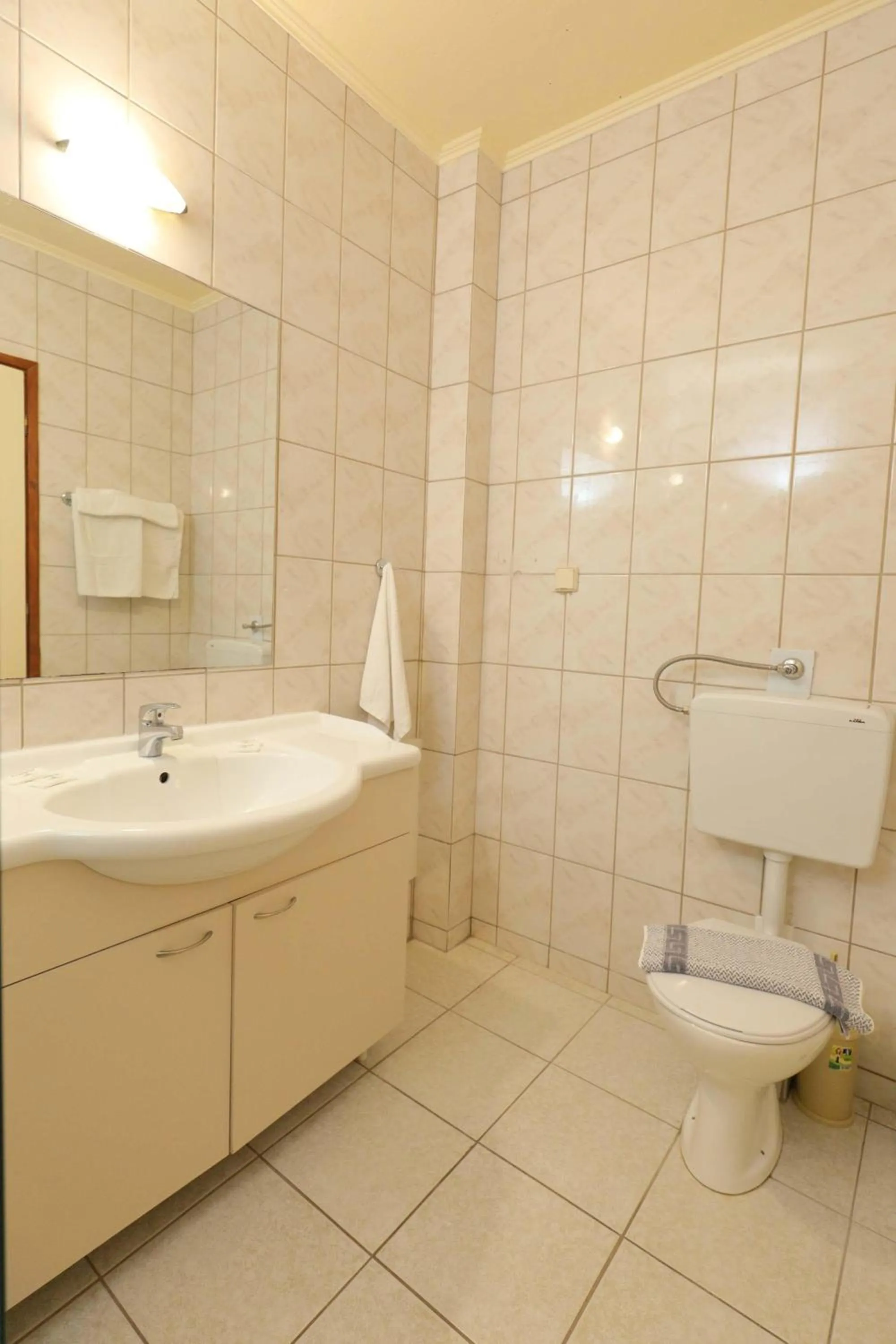 Bathroom in SunBay Hotel