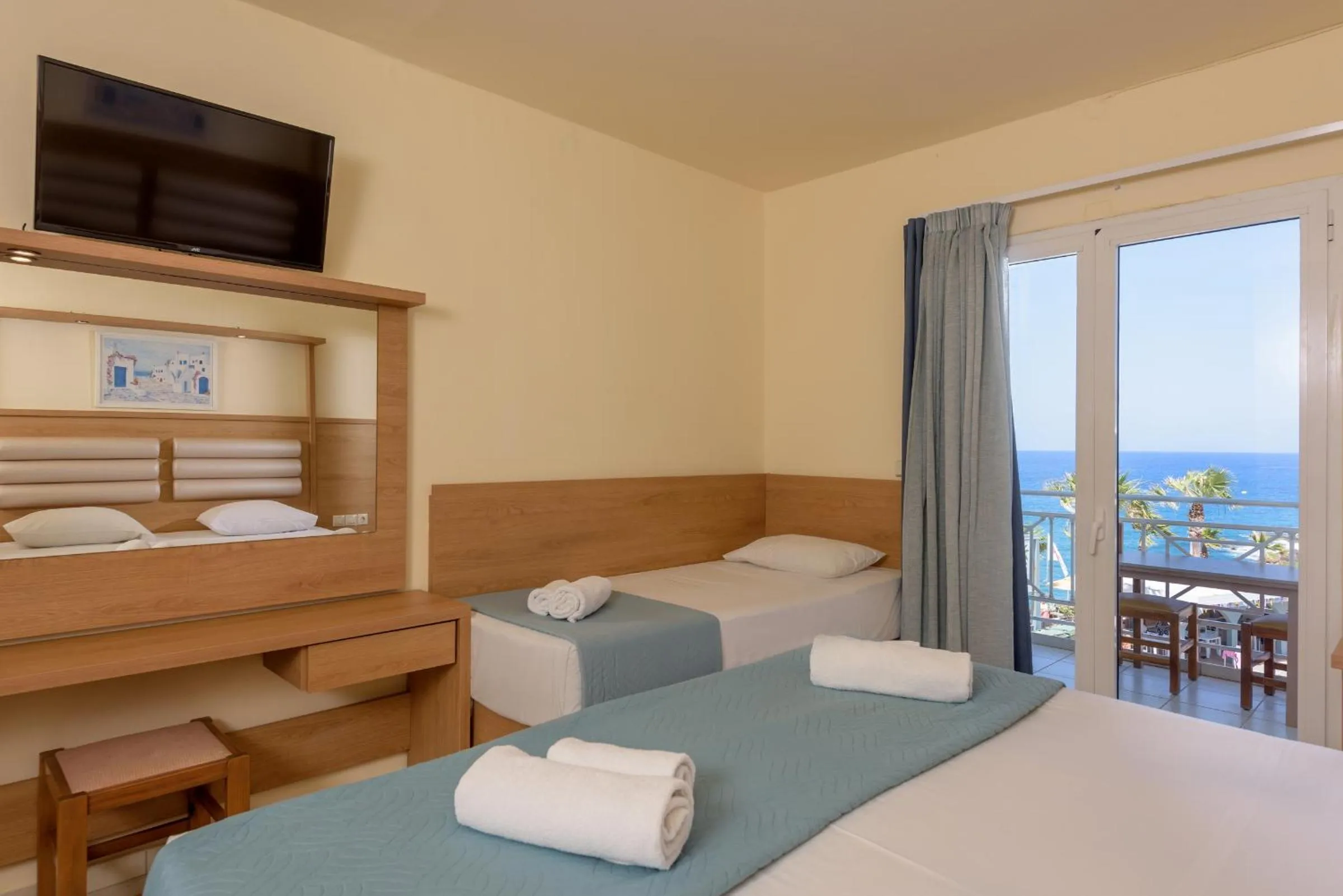 Bedroom in SunBay Hotel