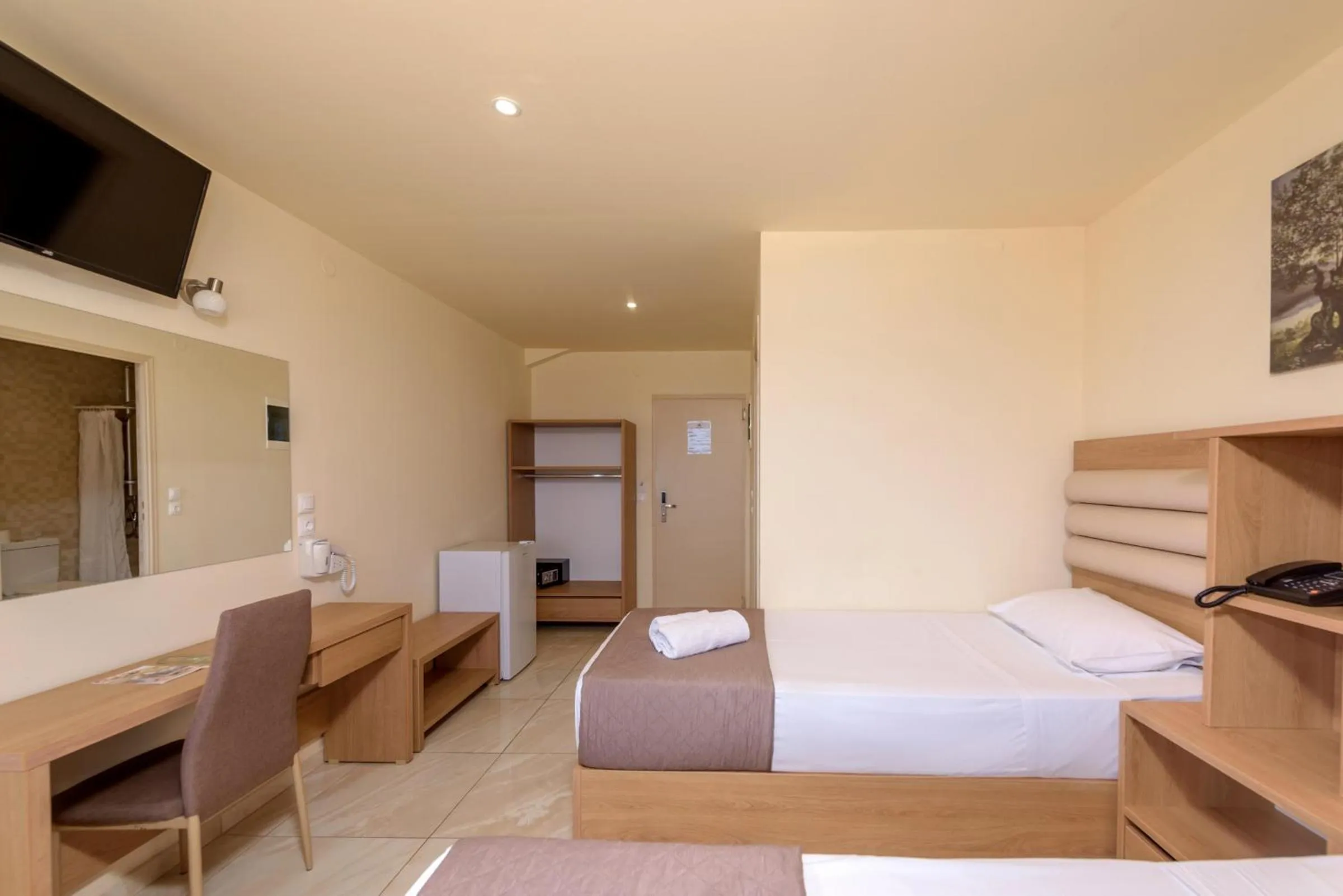 Bedroom in SunBay Hotel