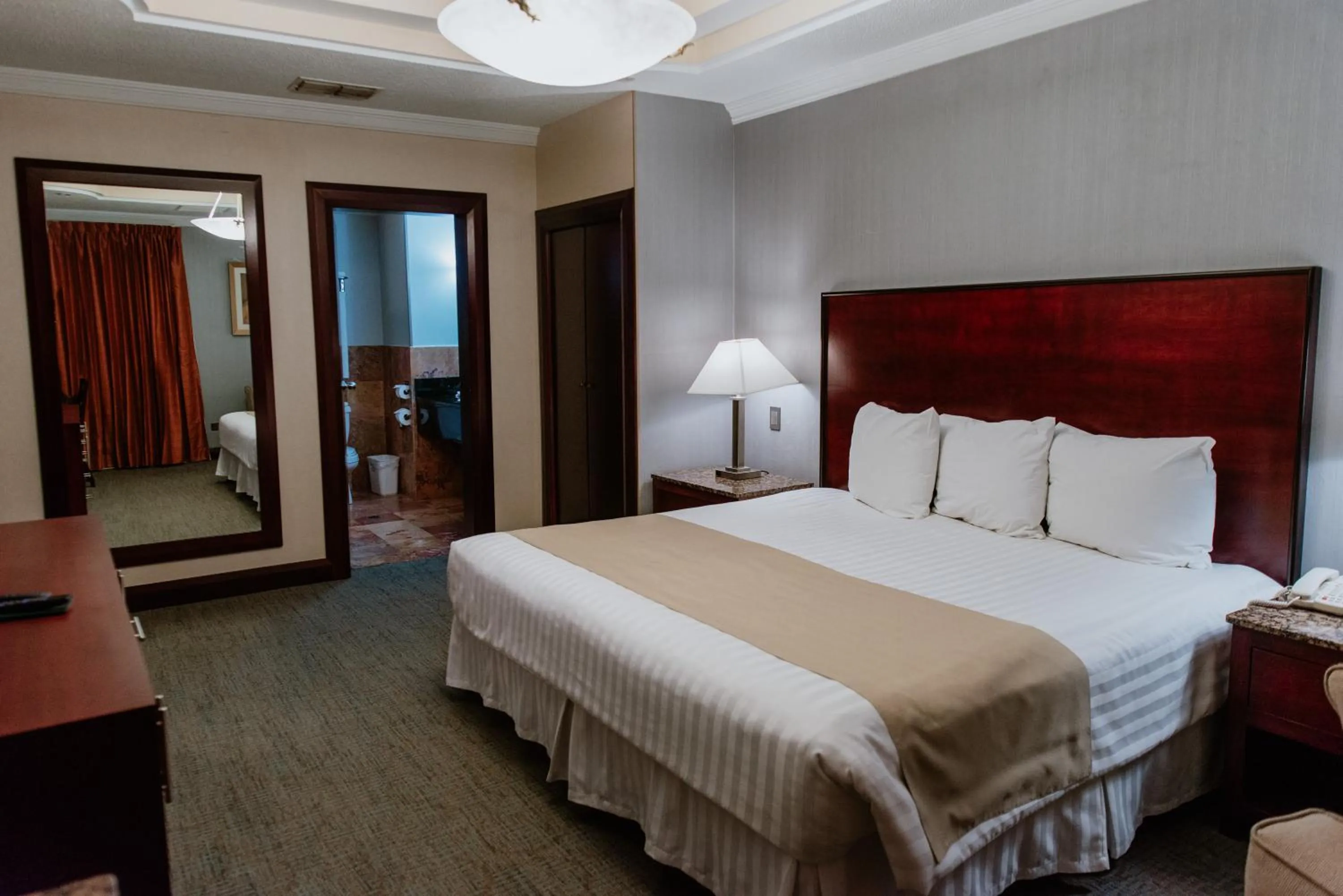 Bed in Royal Garden Reynosa