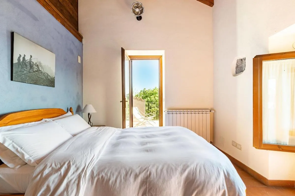 Bedroom, Bed in Casa Etnea